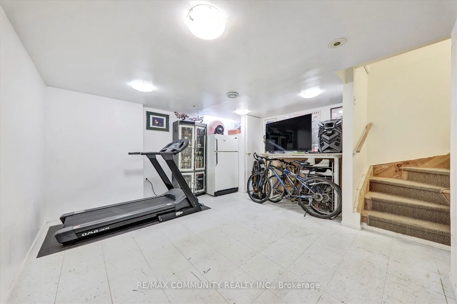 2758 Eglinton Avenue E, #63