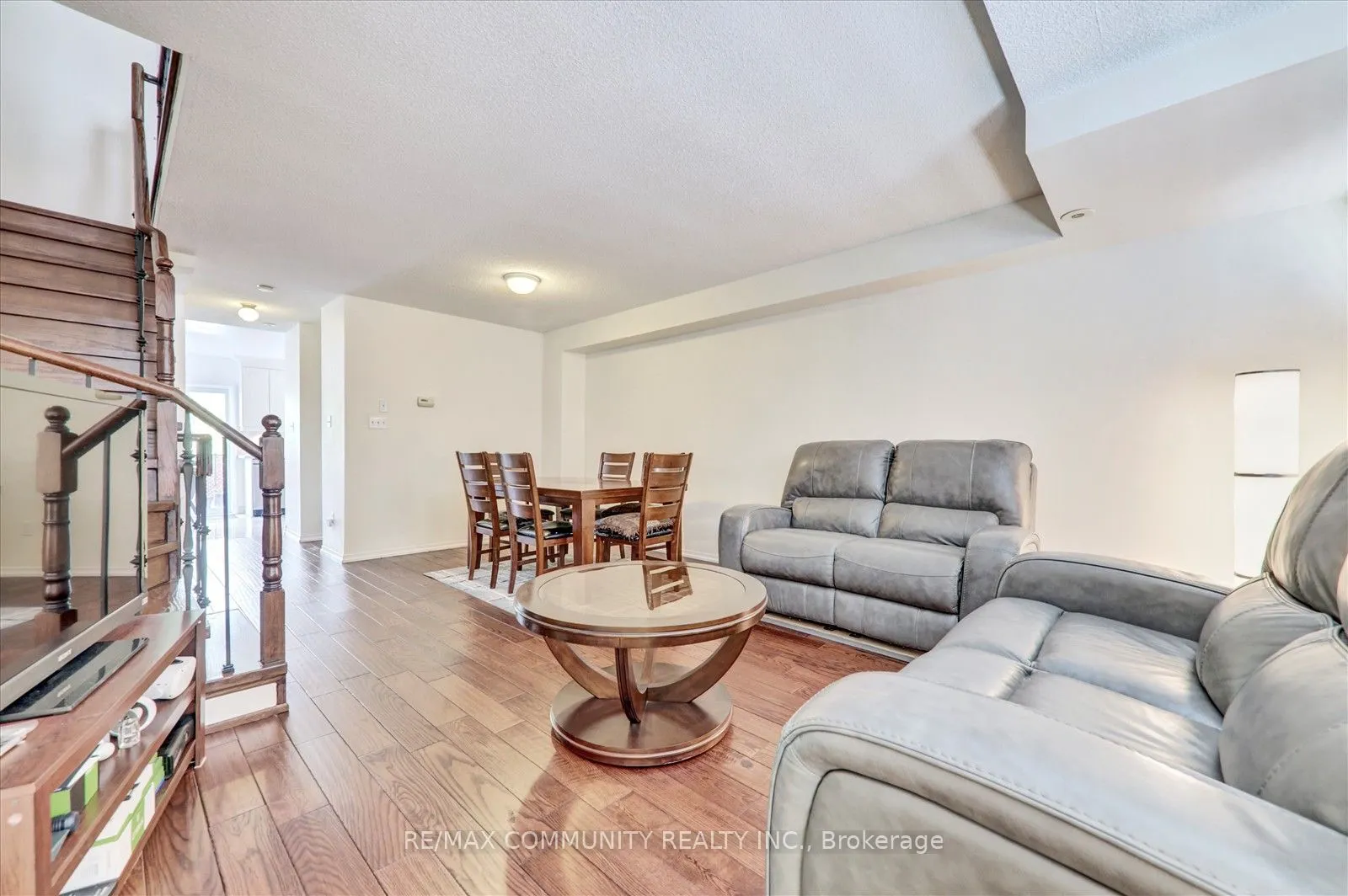 2758 Eglinton Avenue E, #63