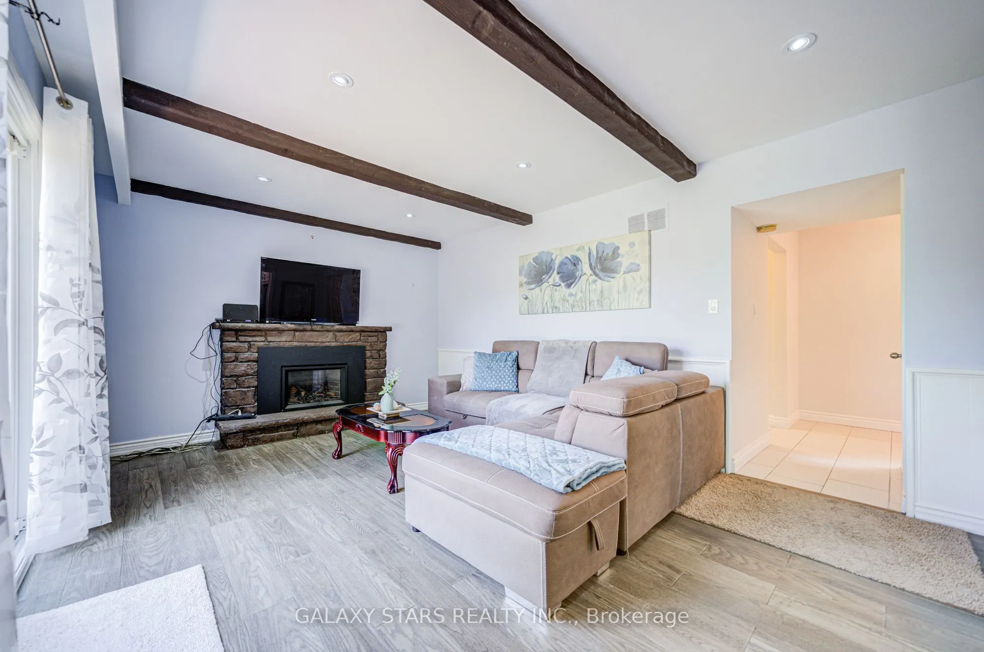 16 Blairwood Terrace