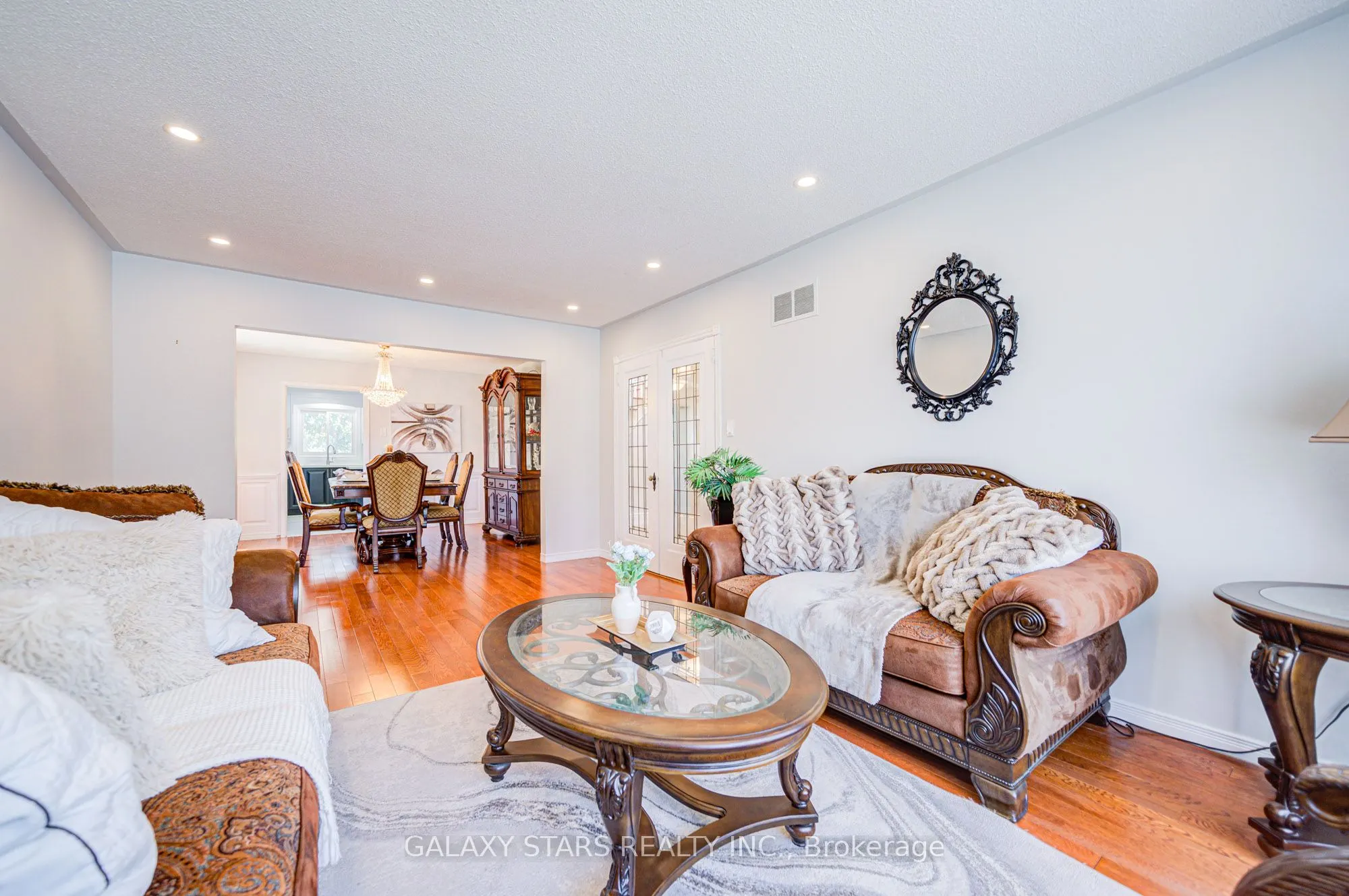 16 Blairwood Terrace