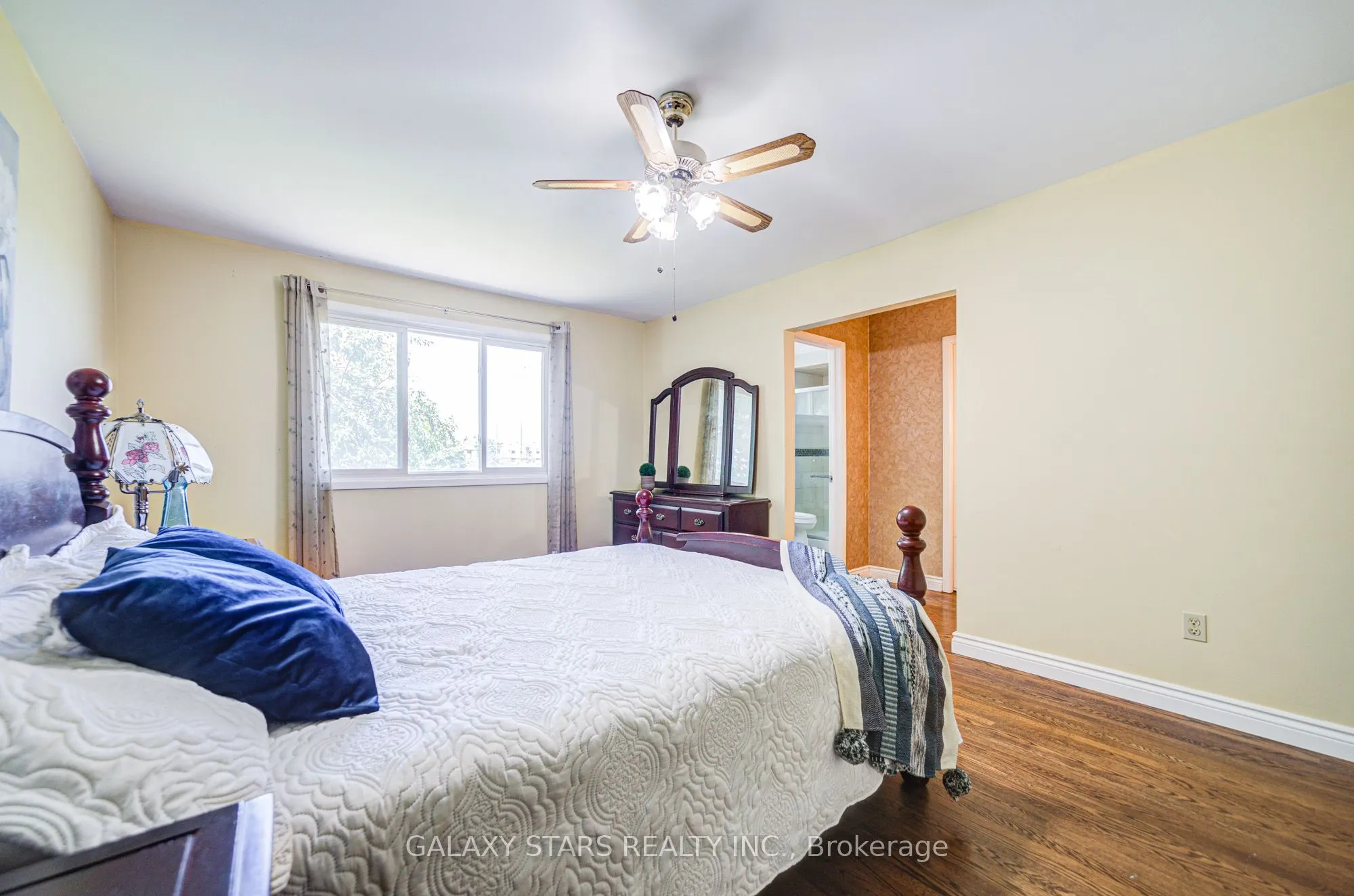 16 Blairwood Terrace