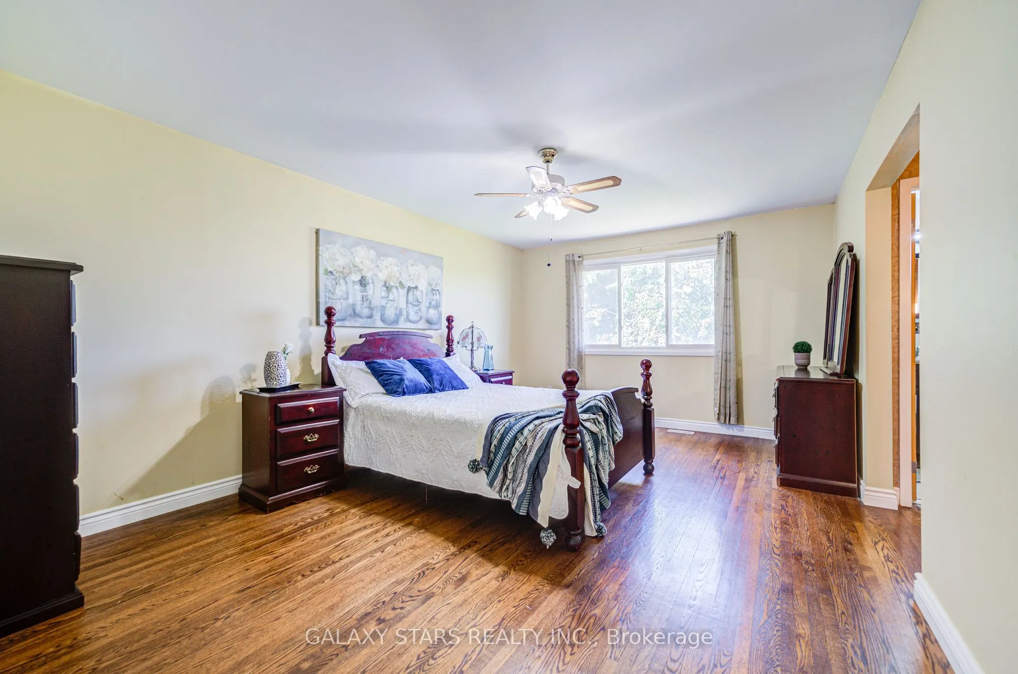 16 Blairwood Terrace