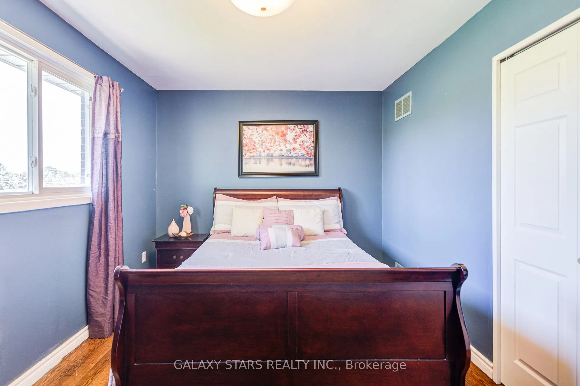 16 Blairwood Terrace