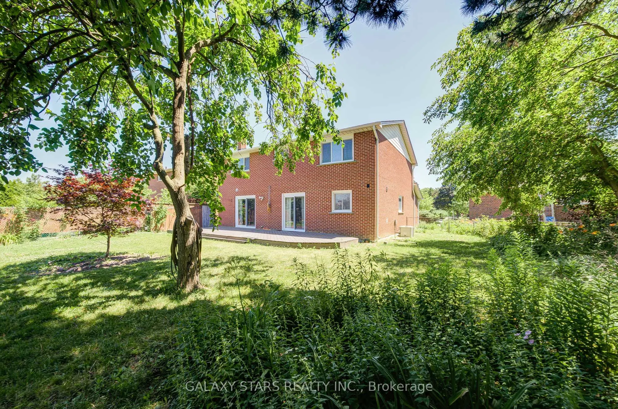 16 Blairwood Terrace