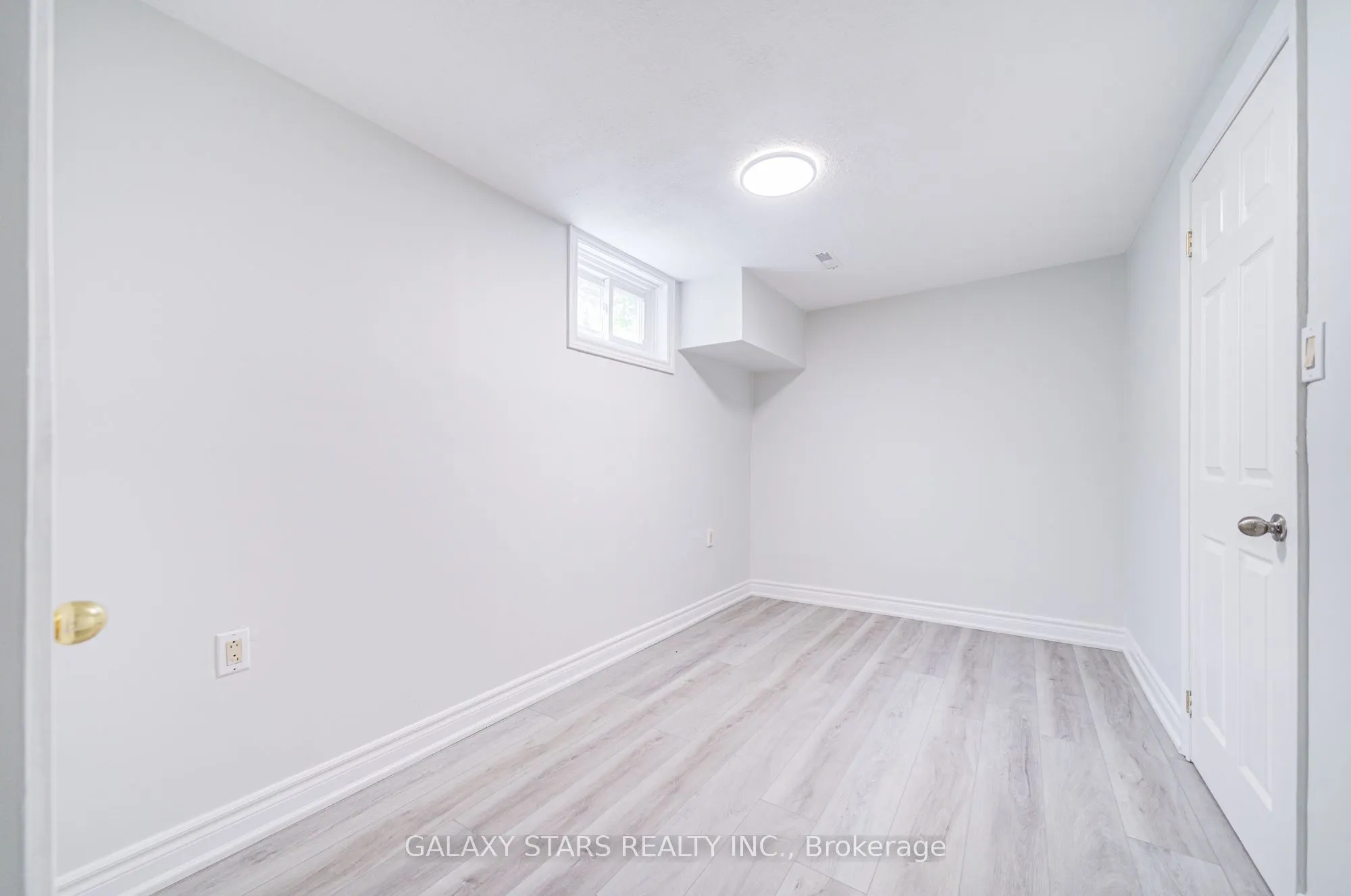 16 Blairwood Terrace
