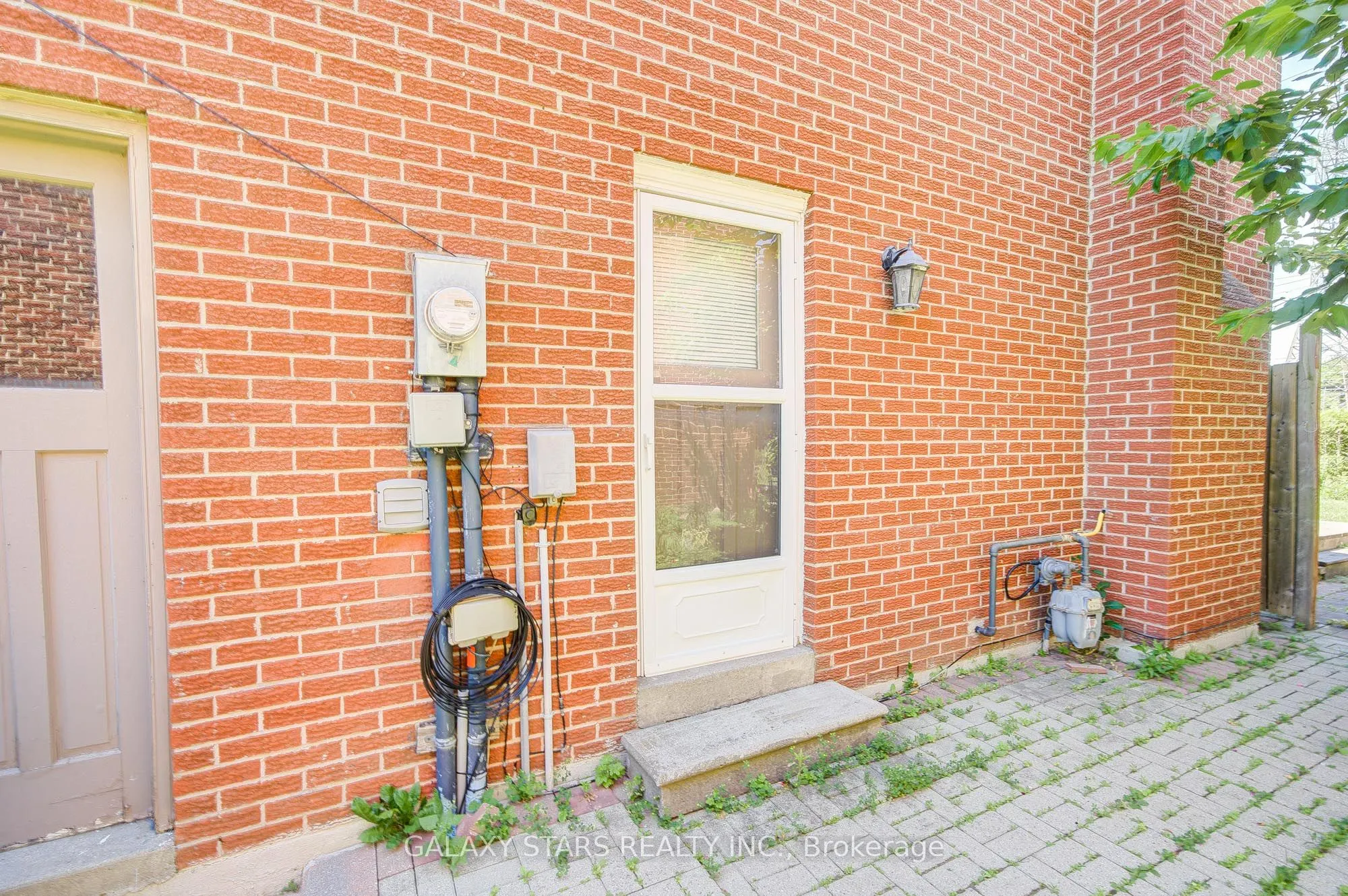 16 Blairwood Terrace