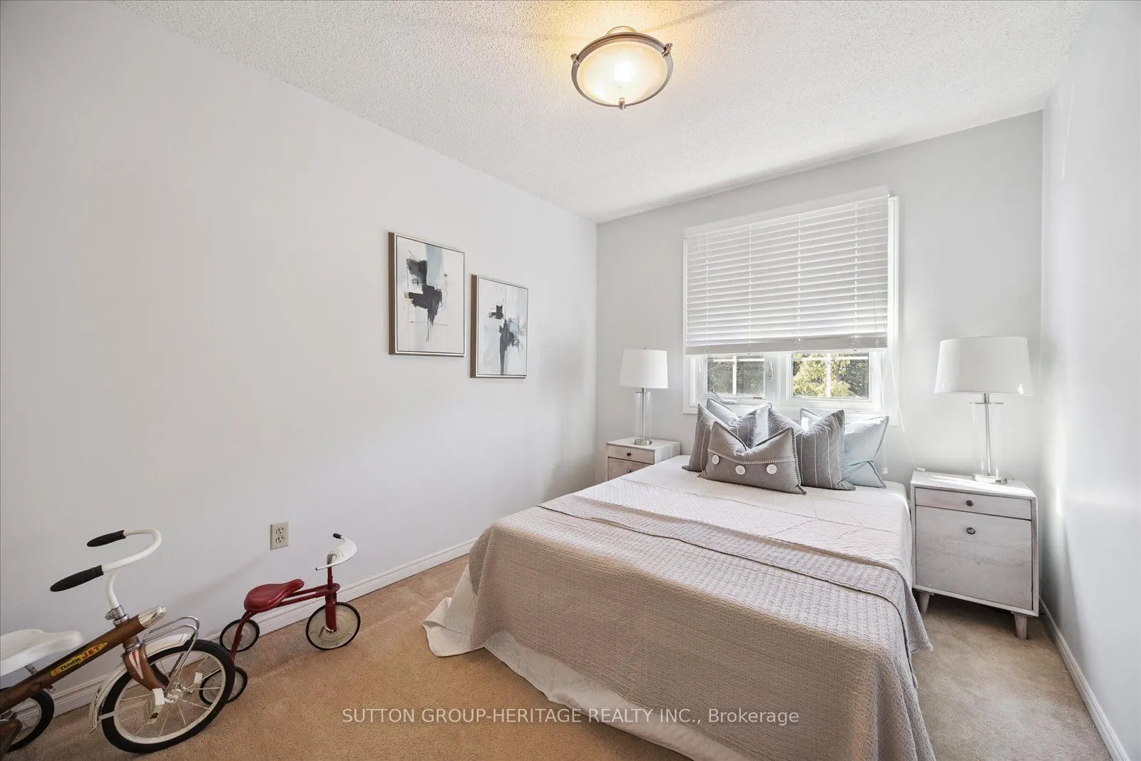 10 Bassett Boulevard, #26