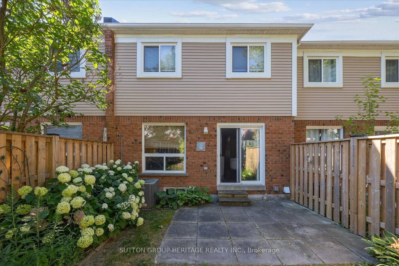 10 Bassett Boulevard, #26