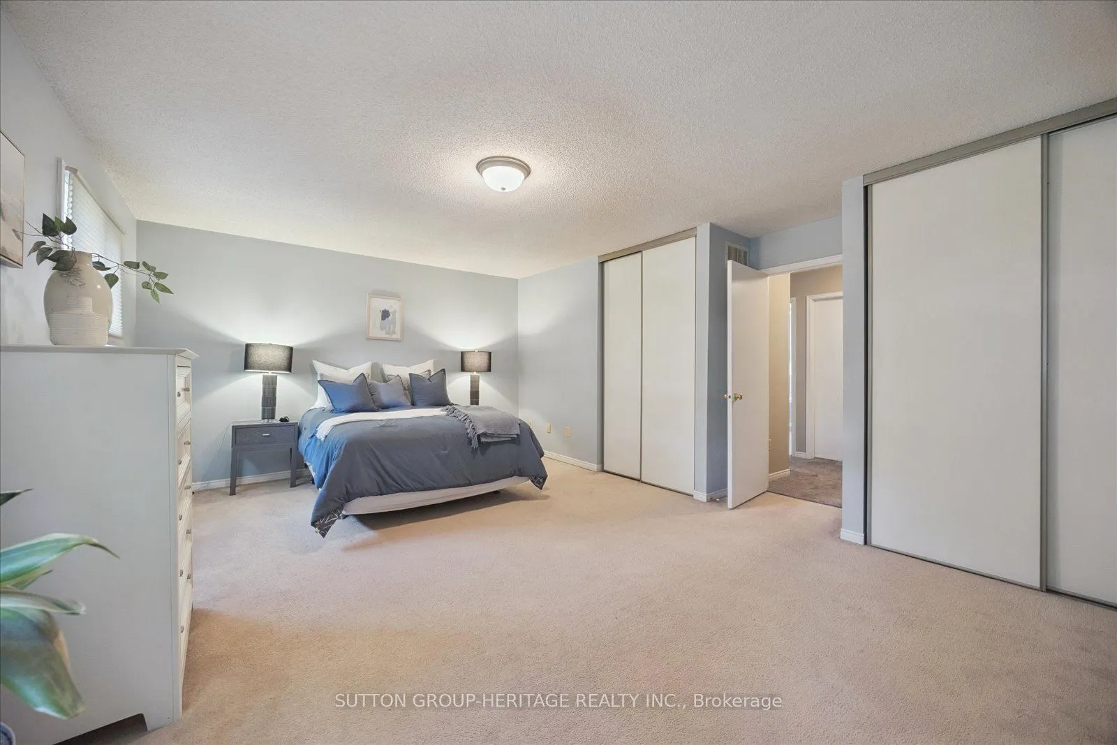 10 Bassett Boulevard, #26