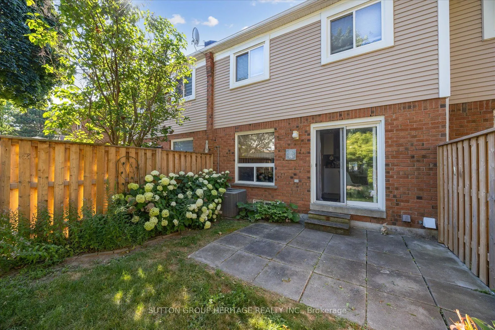 10 Bassett Boulevard, #26