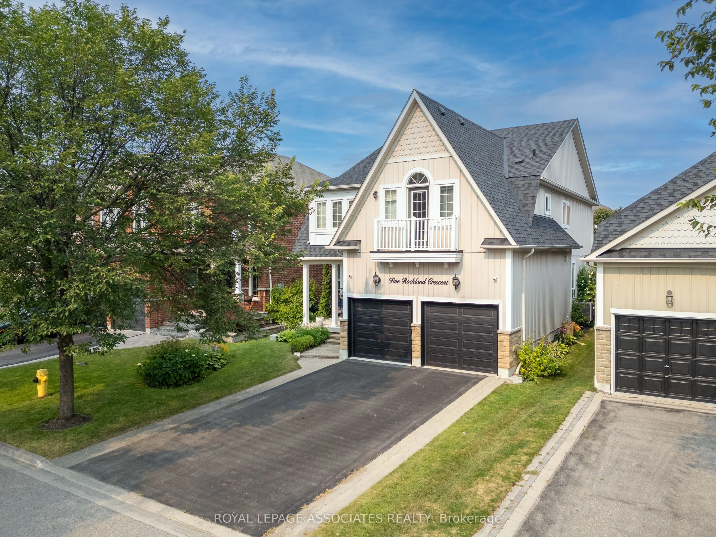 5 Rockland Crescent