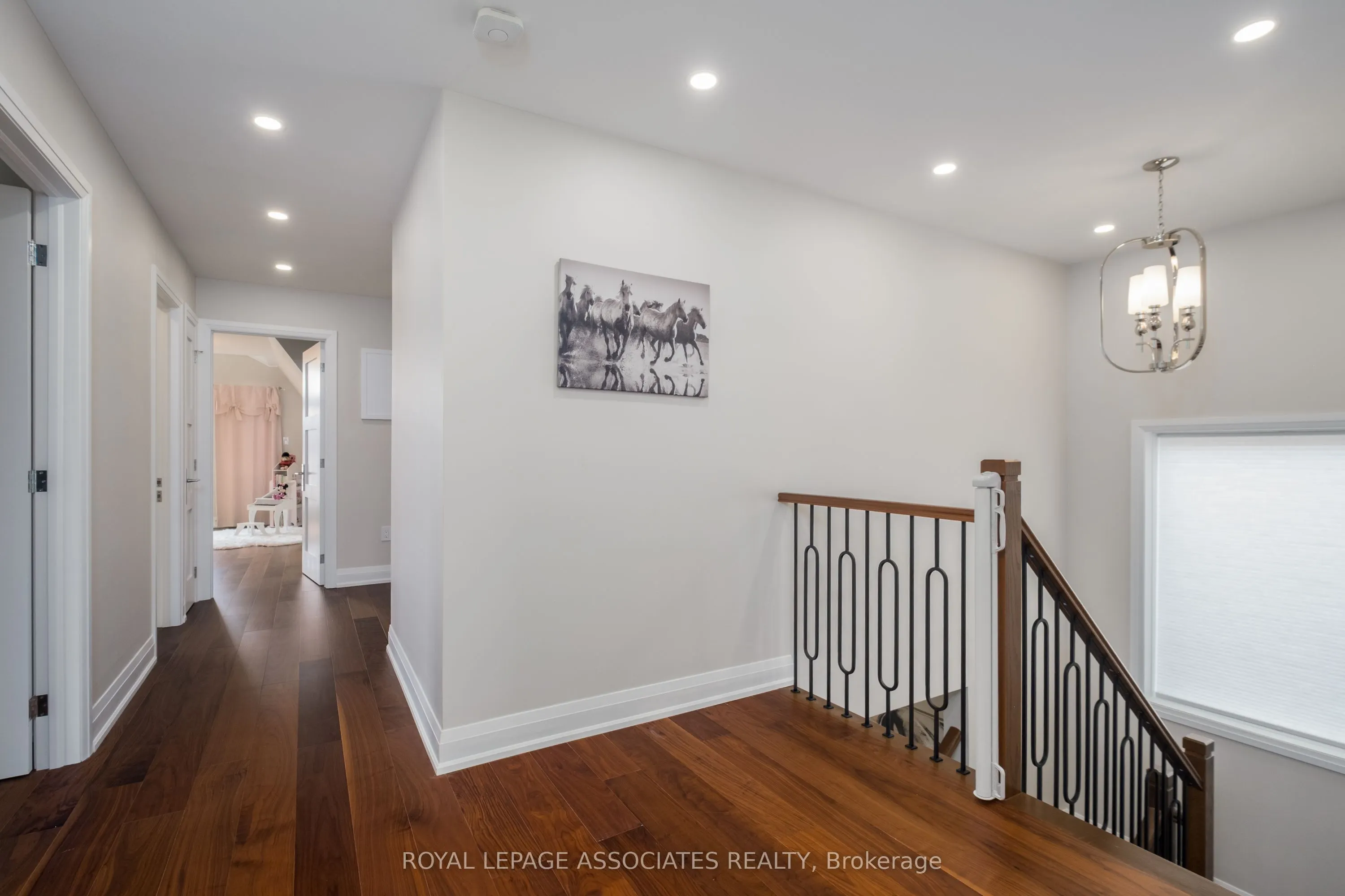 5 Rockland Crescent