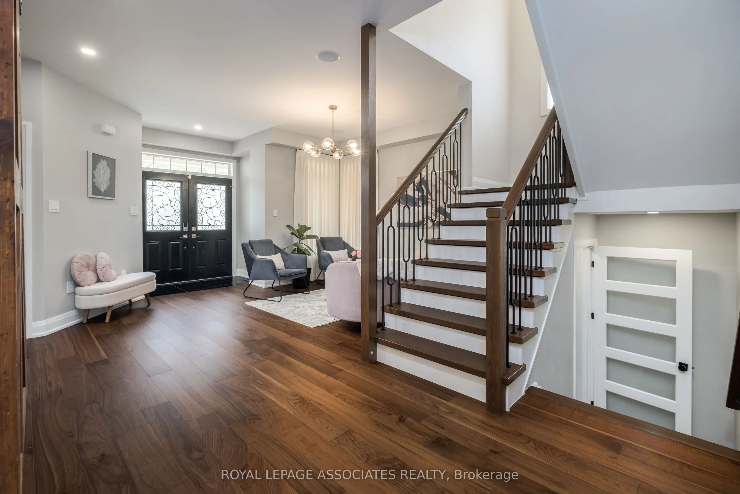 5 Rockland Crescent