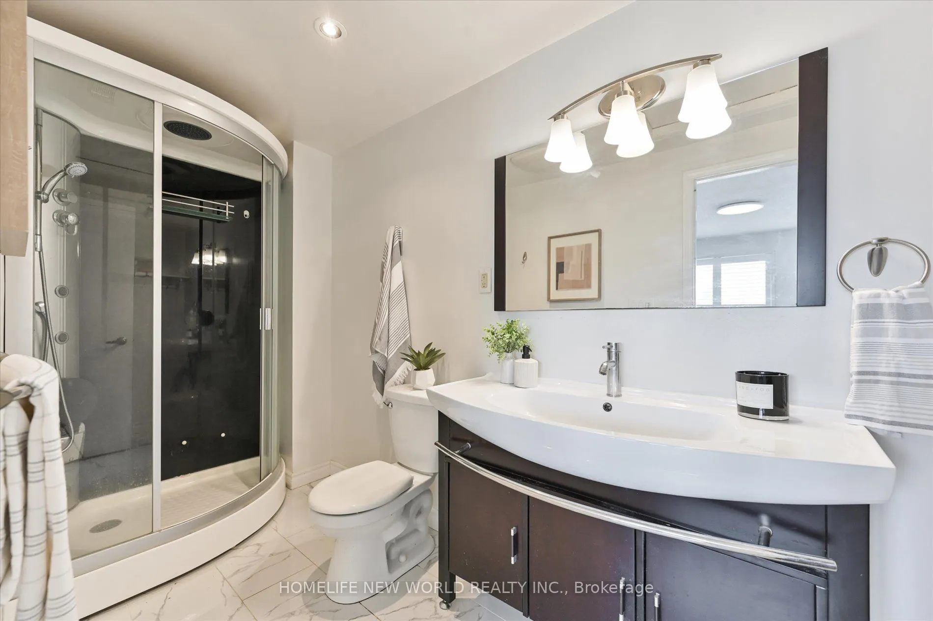 62 Copperwood Square