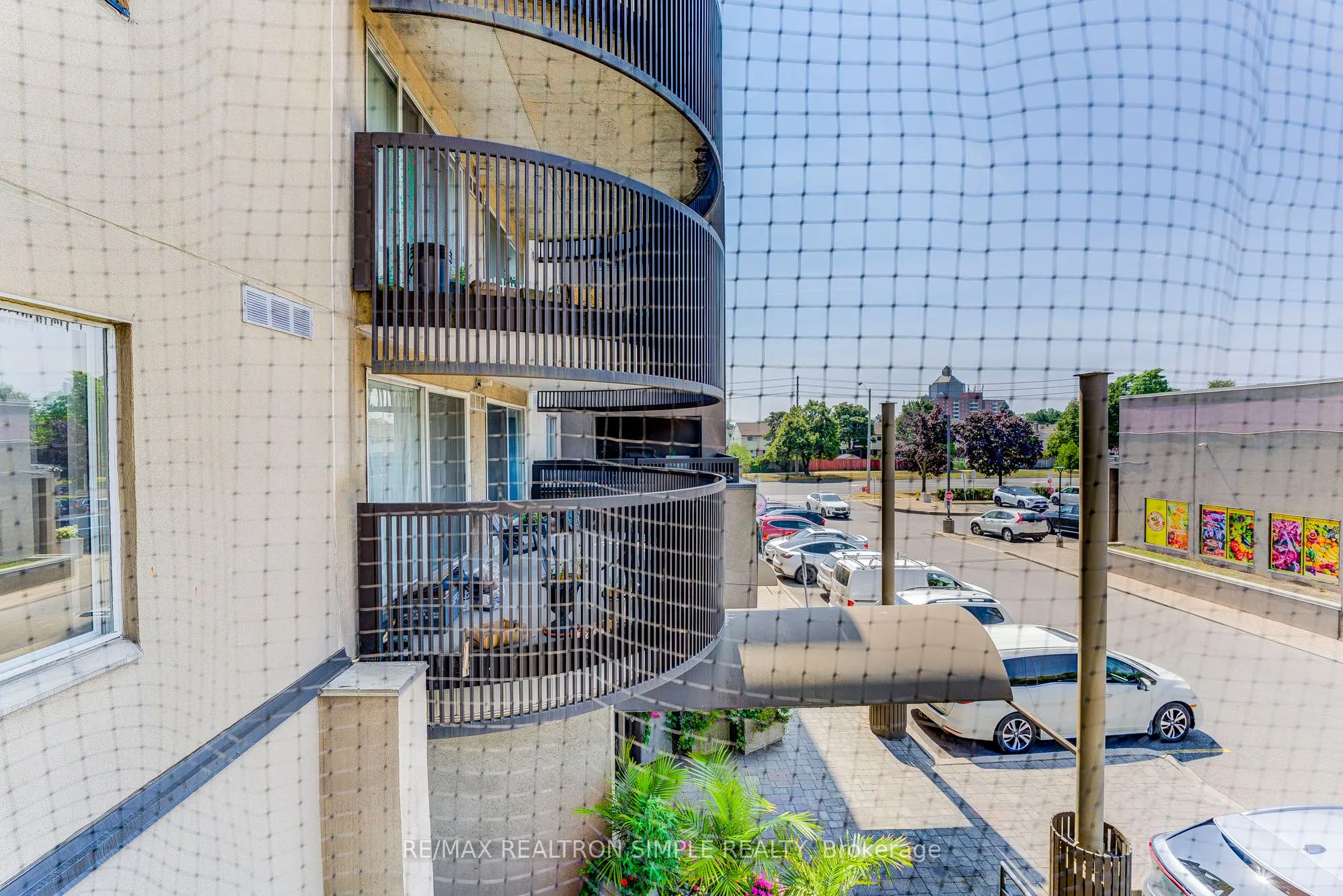 5800 Sheppard Avenue E, #202