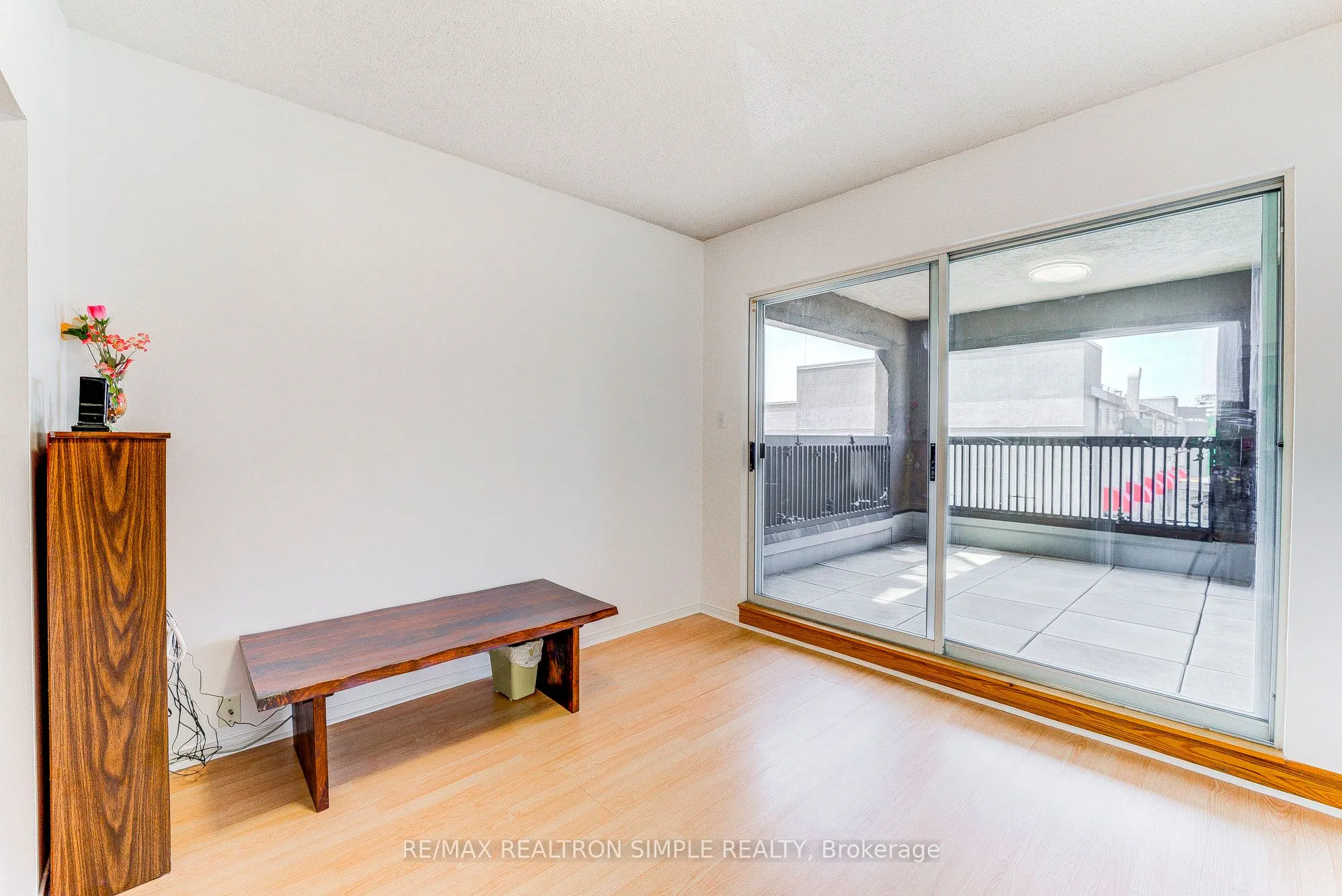 5800 Sheppard Avenue E, #202