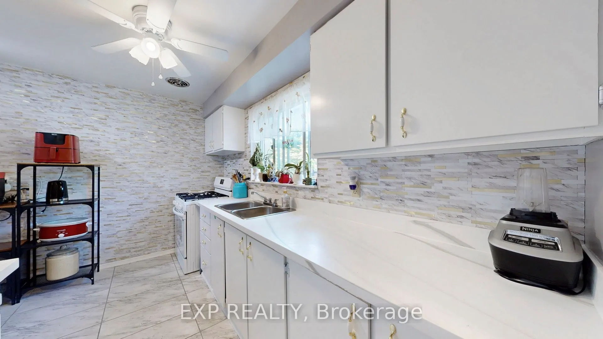 1235 Radom Street, #73