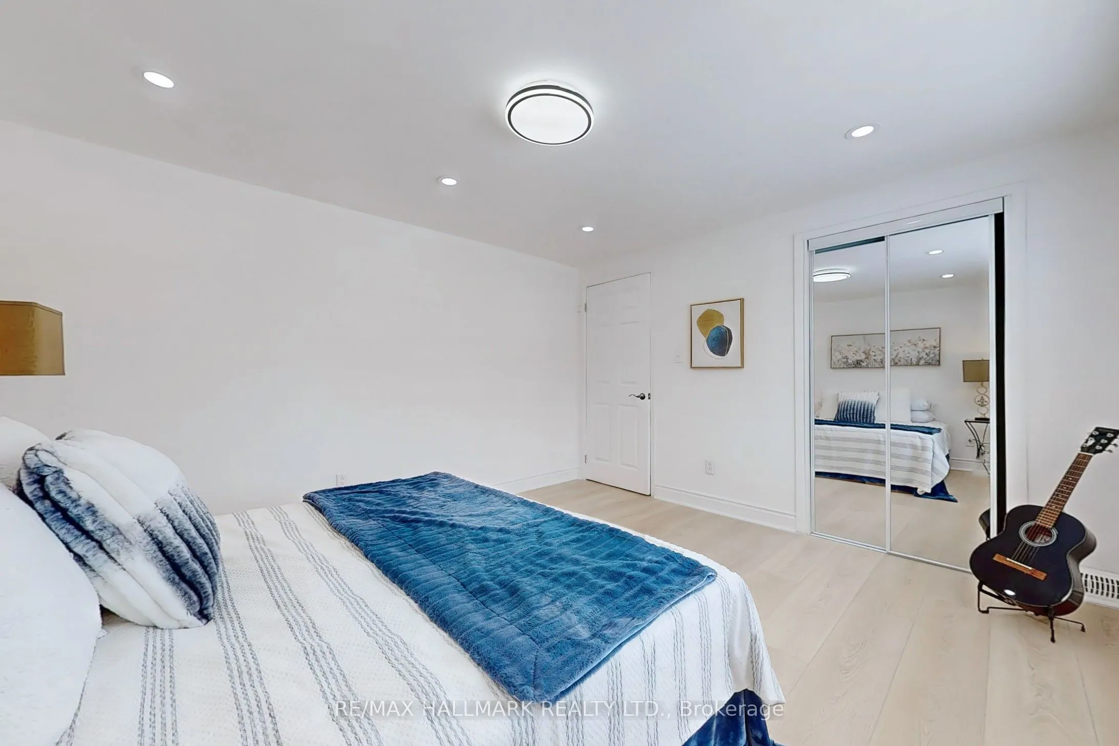 696 Jasmine Crescent