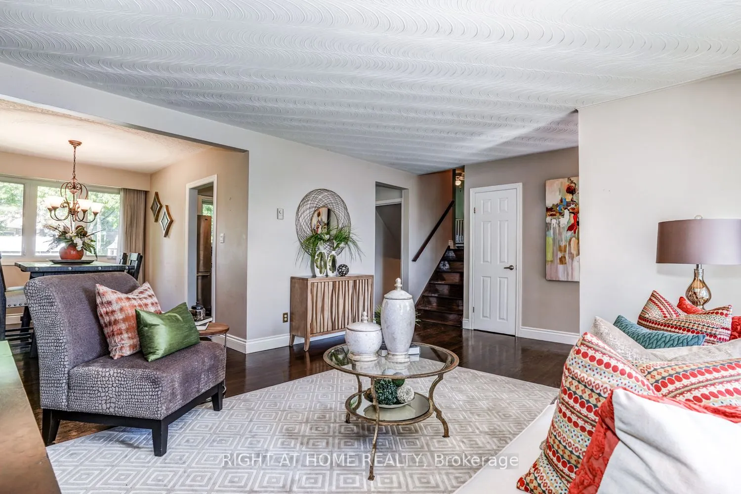 27 Hilltop Drive