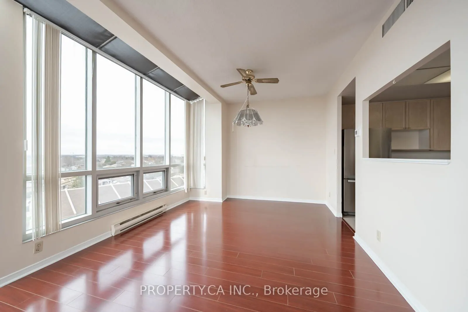 25 Cumberland Lane, #812
