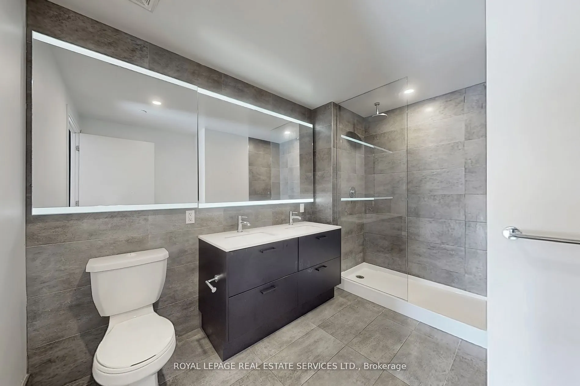 1331 Queen Street E, #509