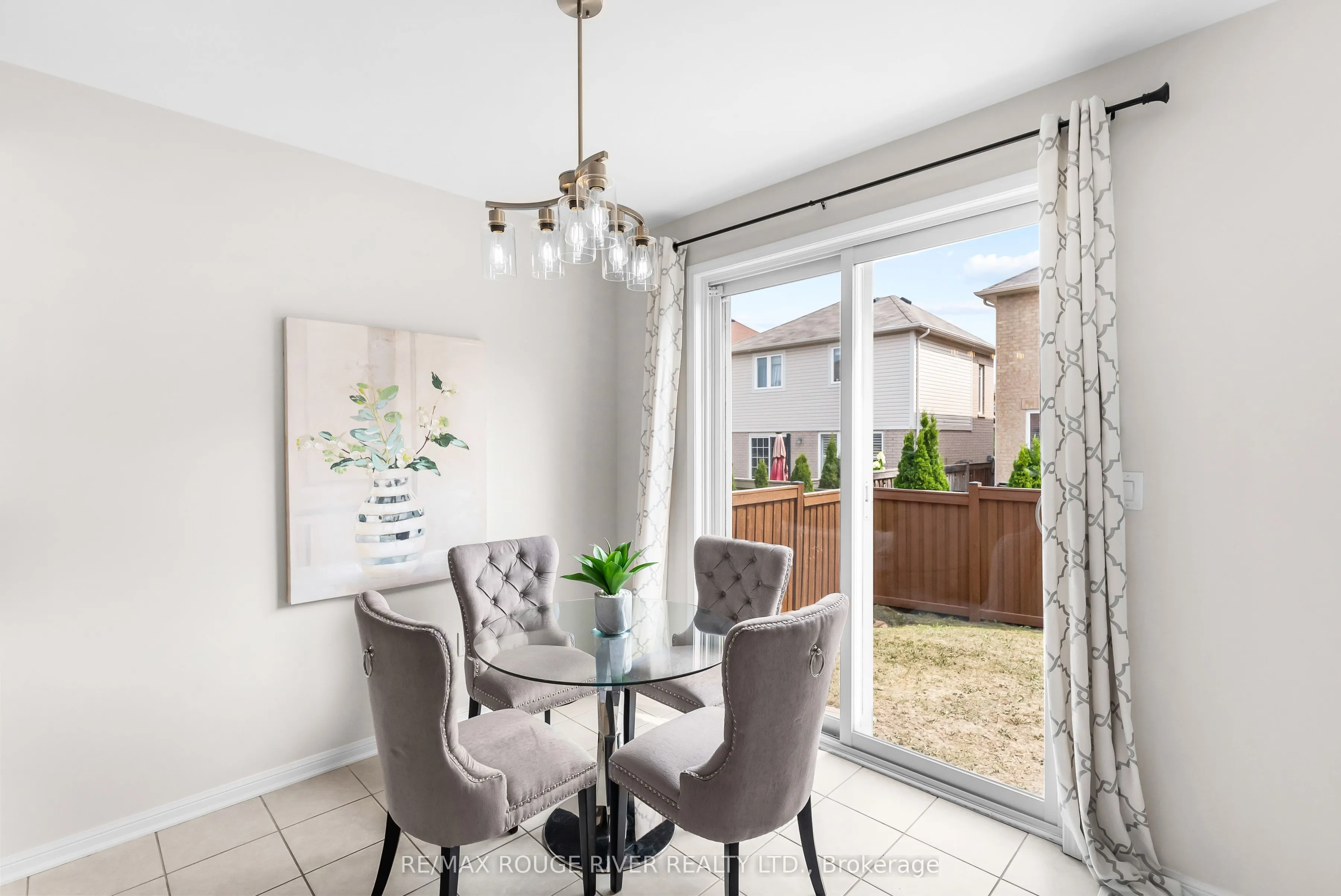 1862 Parkhurst Crescent