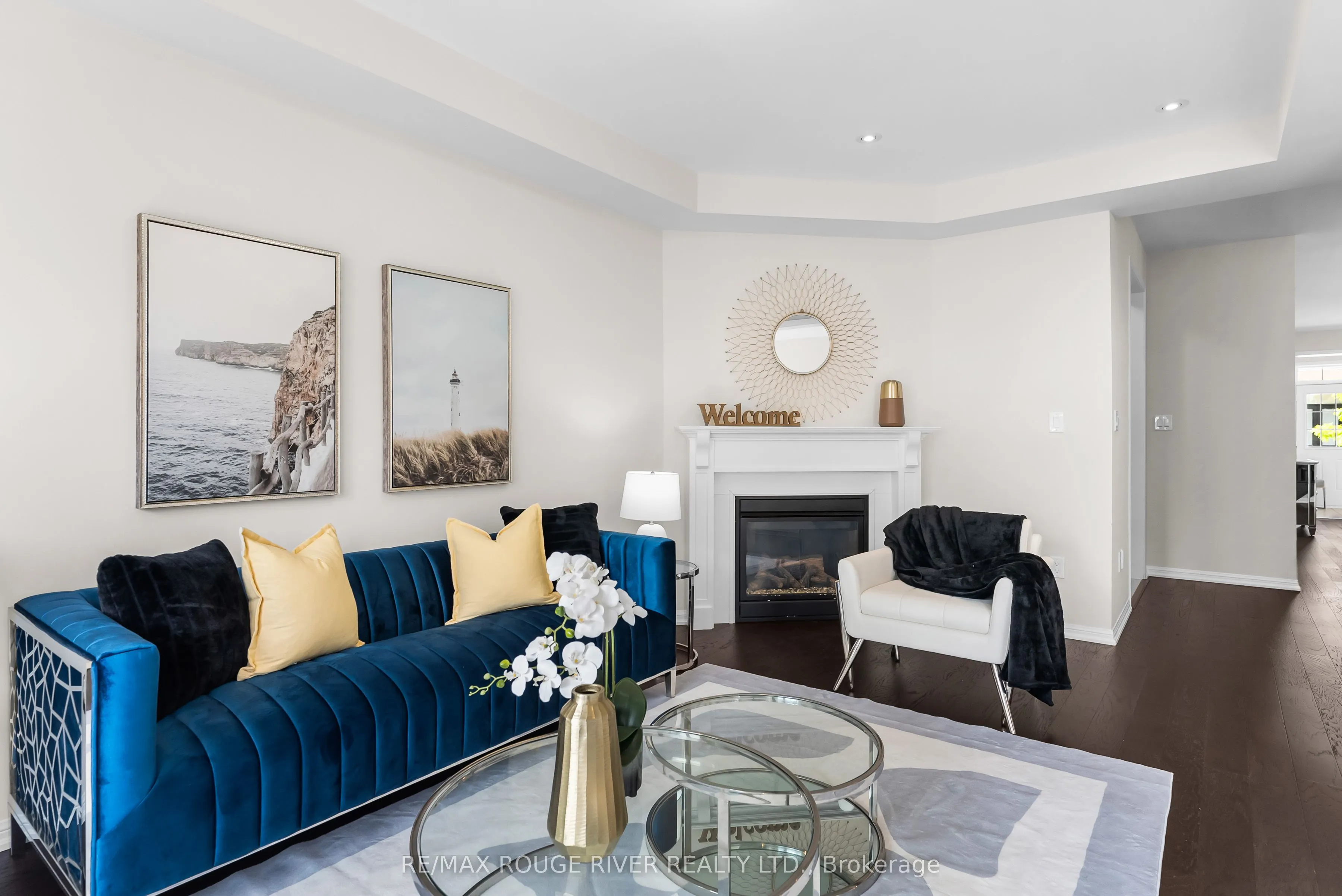 1862 Parkhurst Crescent