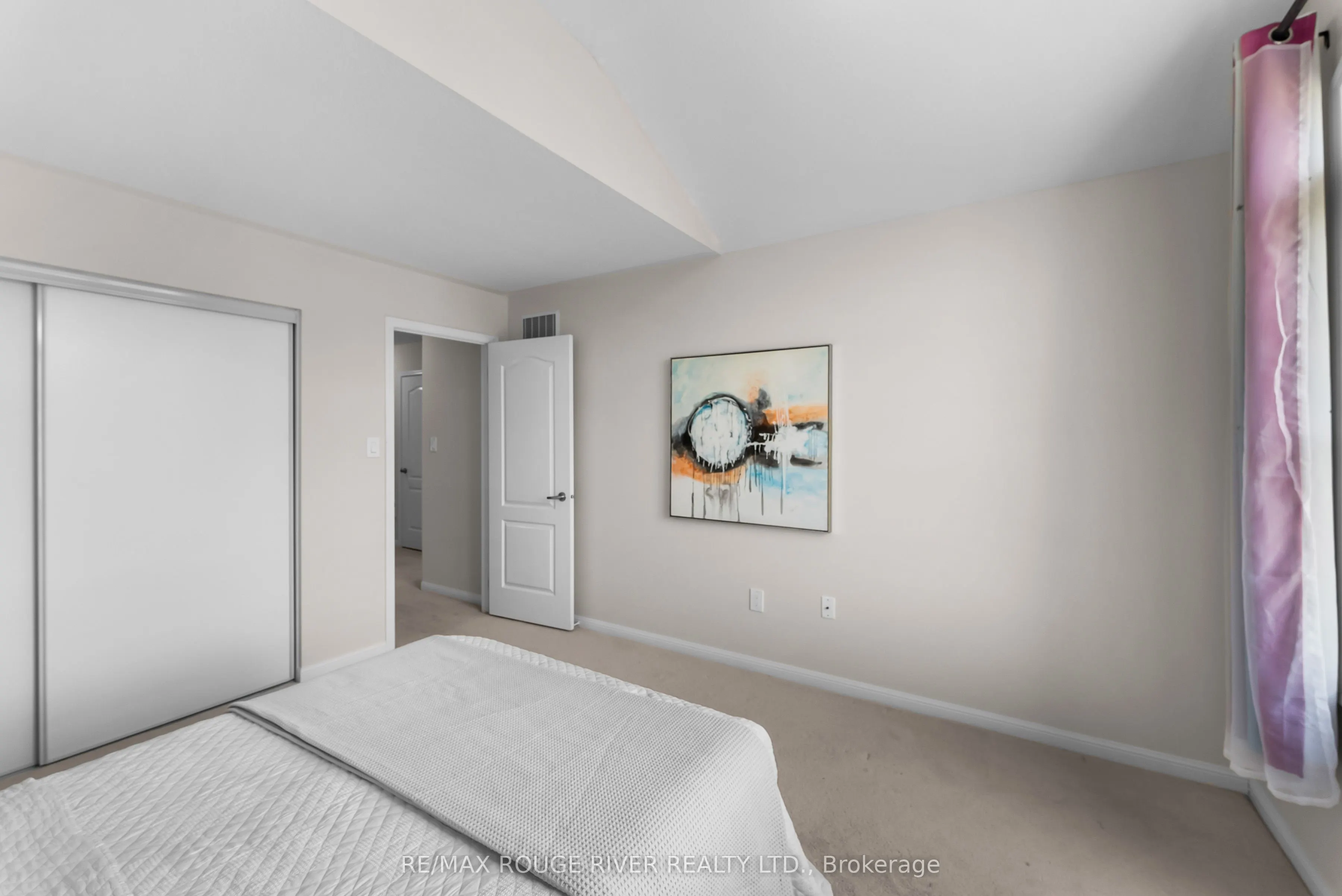 1862 Parkhurst Crescent