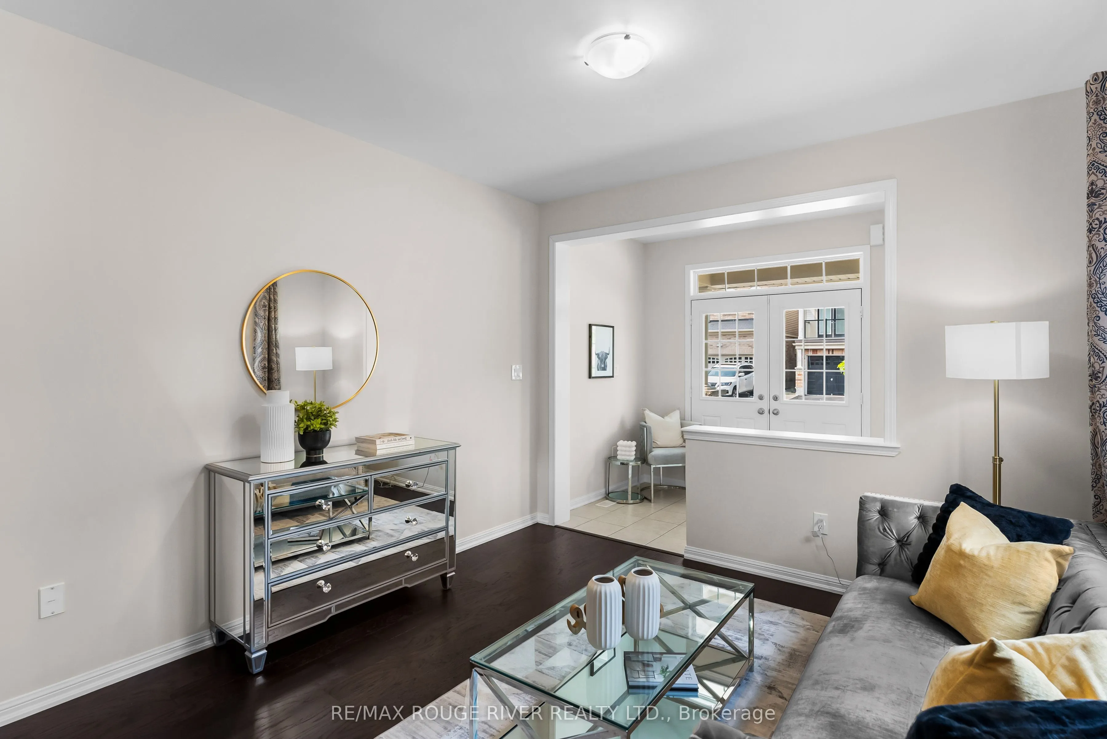 1862 Parkhurst Crescent
