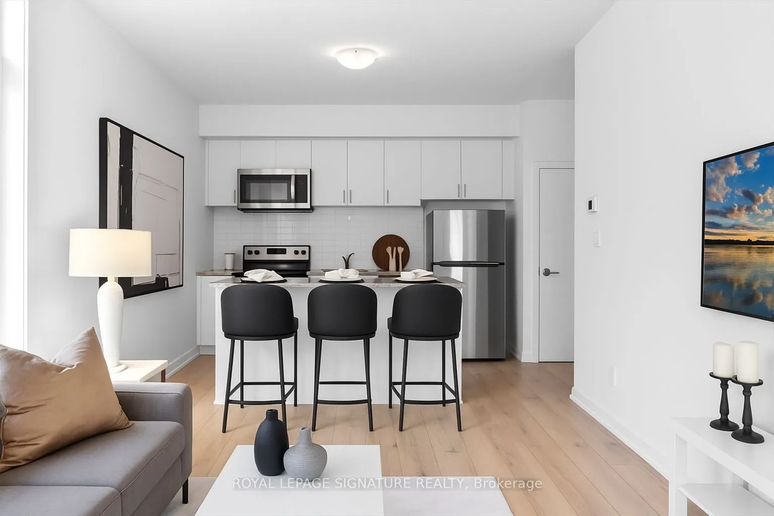 1740 Simcoe Street N, #49