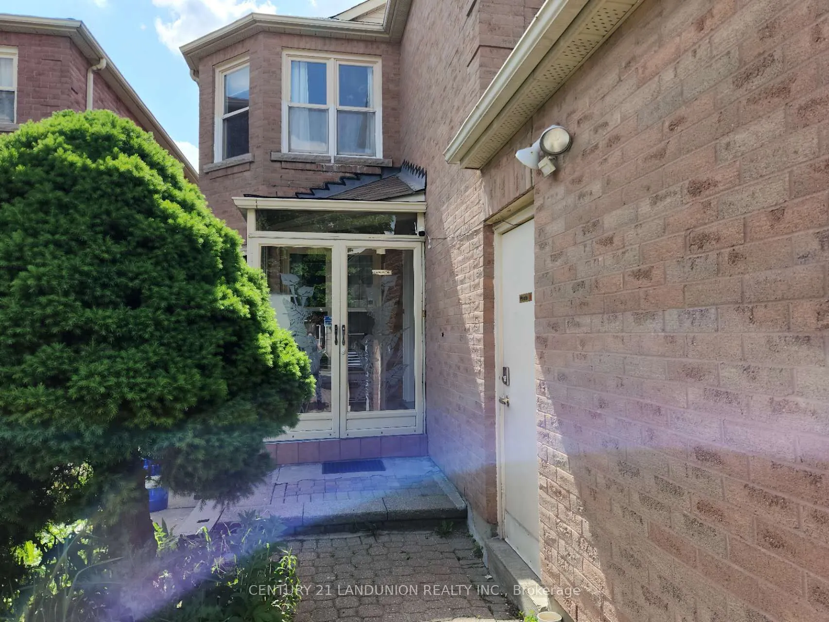 32 Staverton Court, #Main
