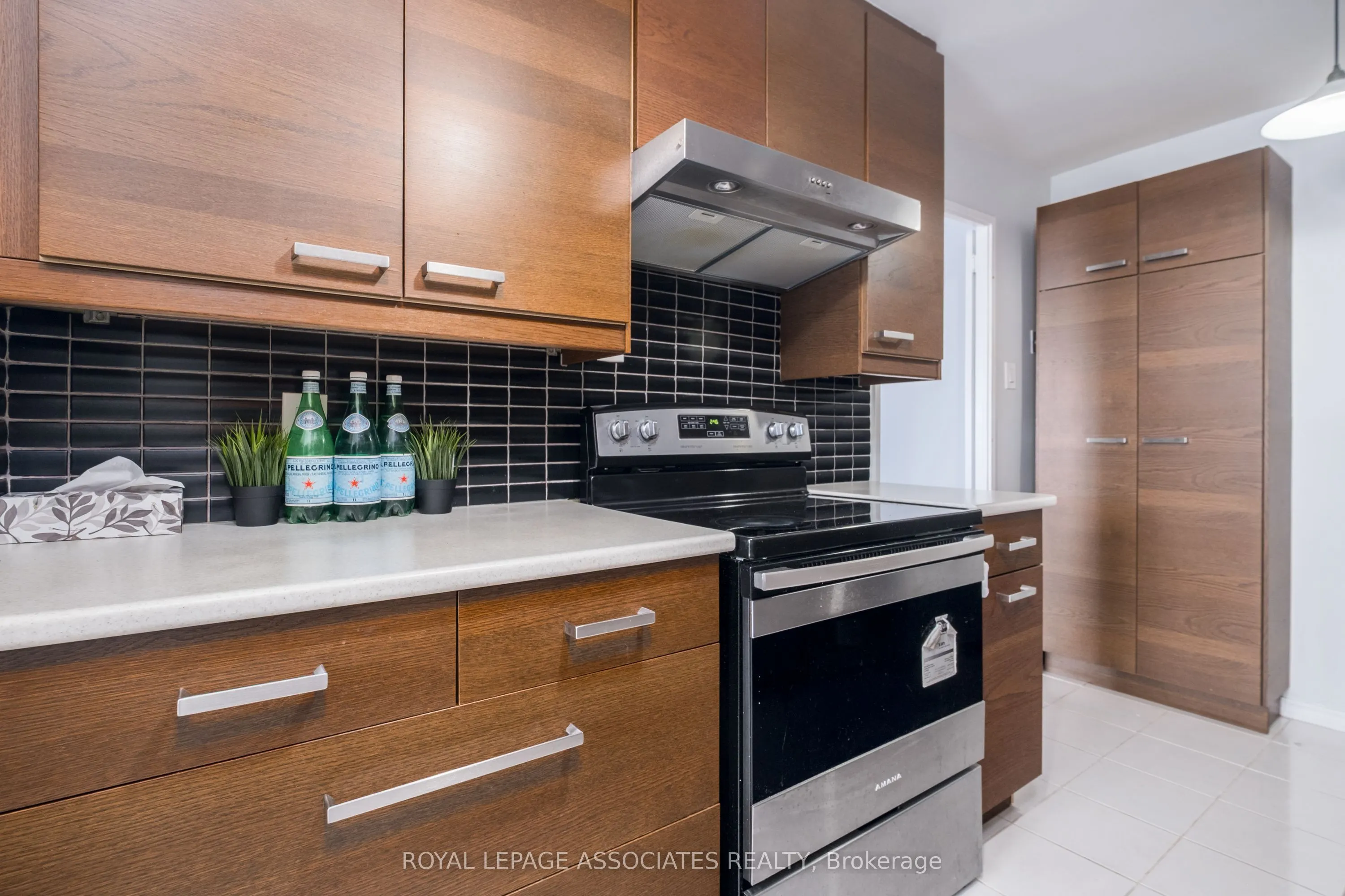 855 Kennedy Road, #705