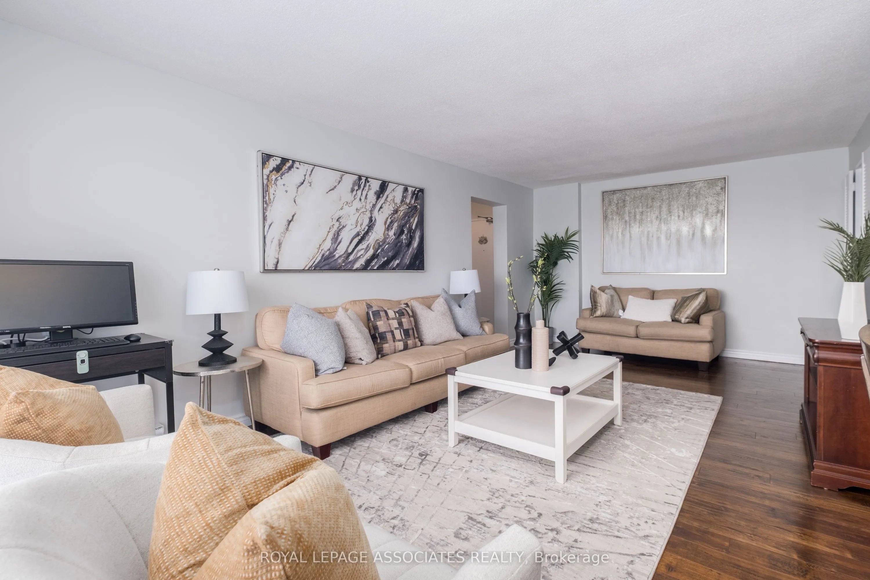 855 Kennedy Road, #705