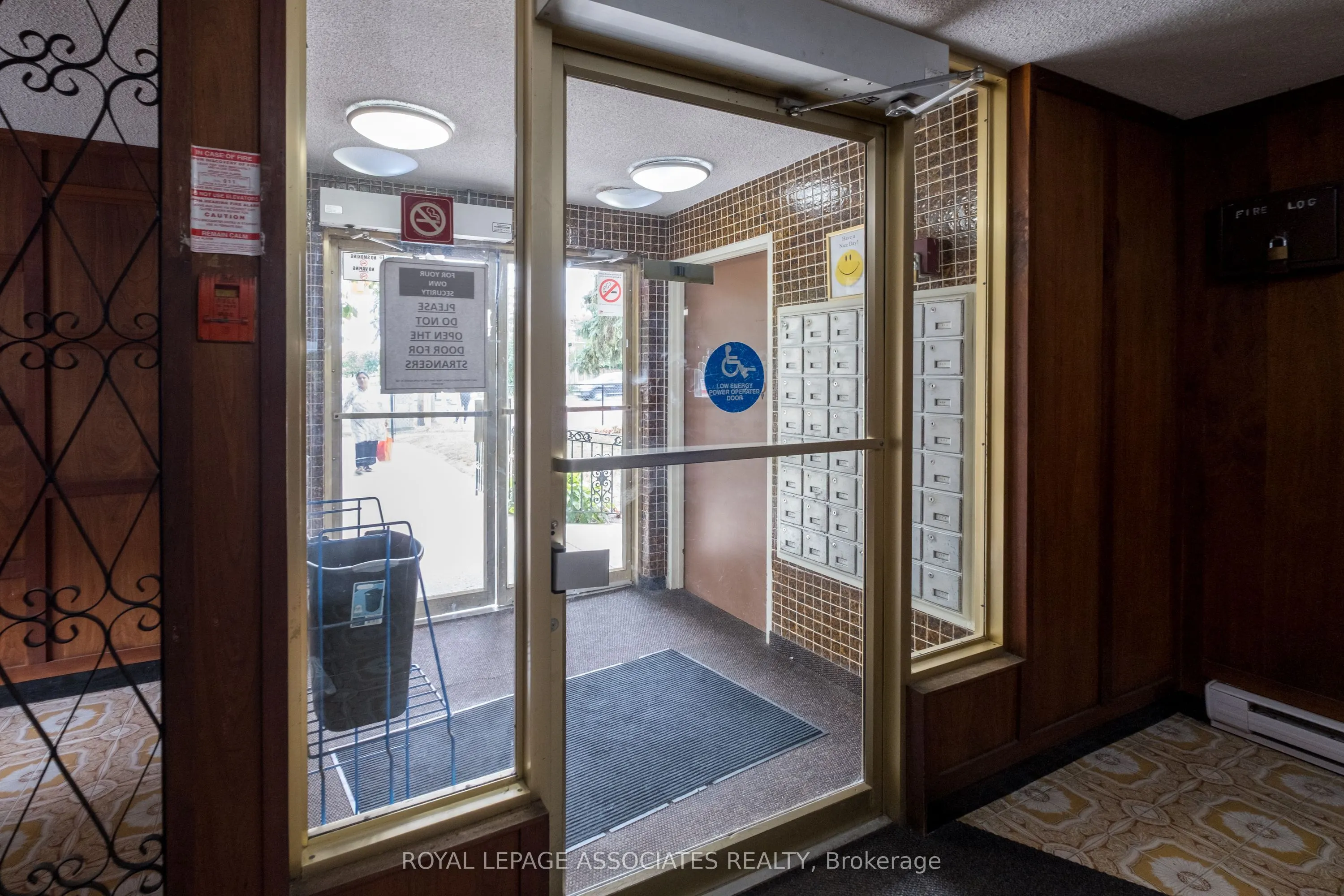 855 Kennedy Road, #705