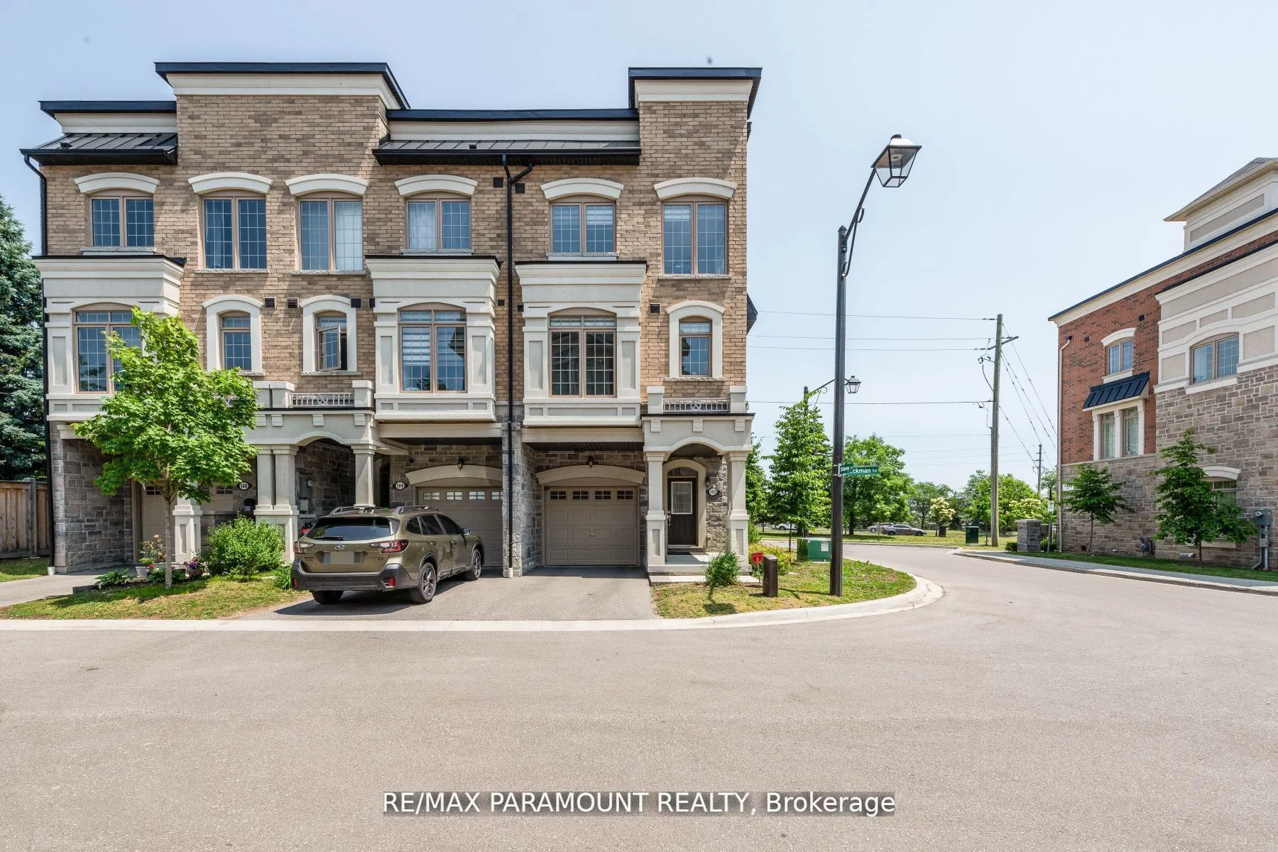 102 Old Harwood Avenue, #102