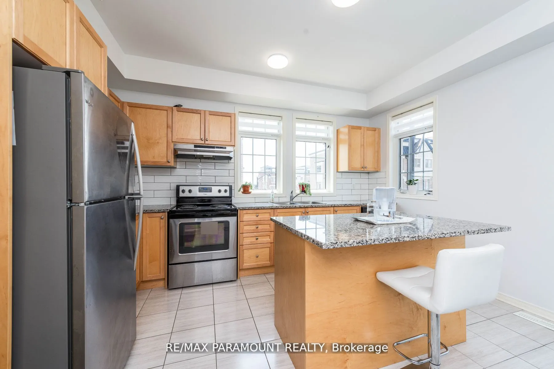 102 Old Harwood Avenue, #102