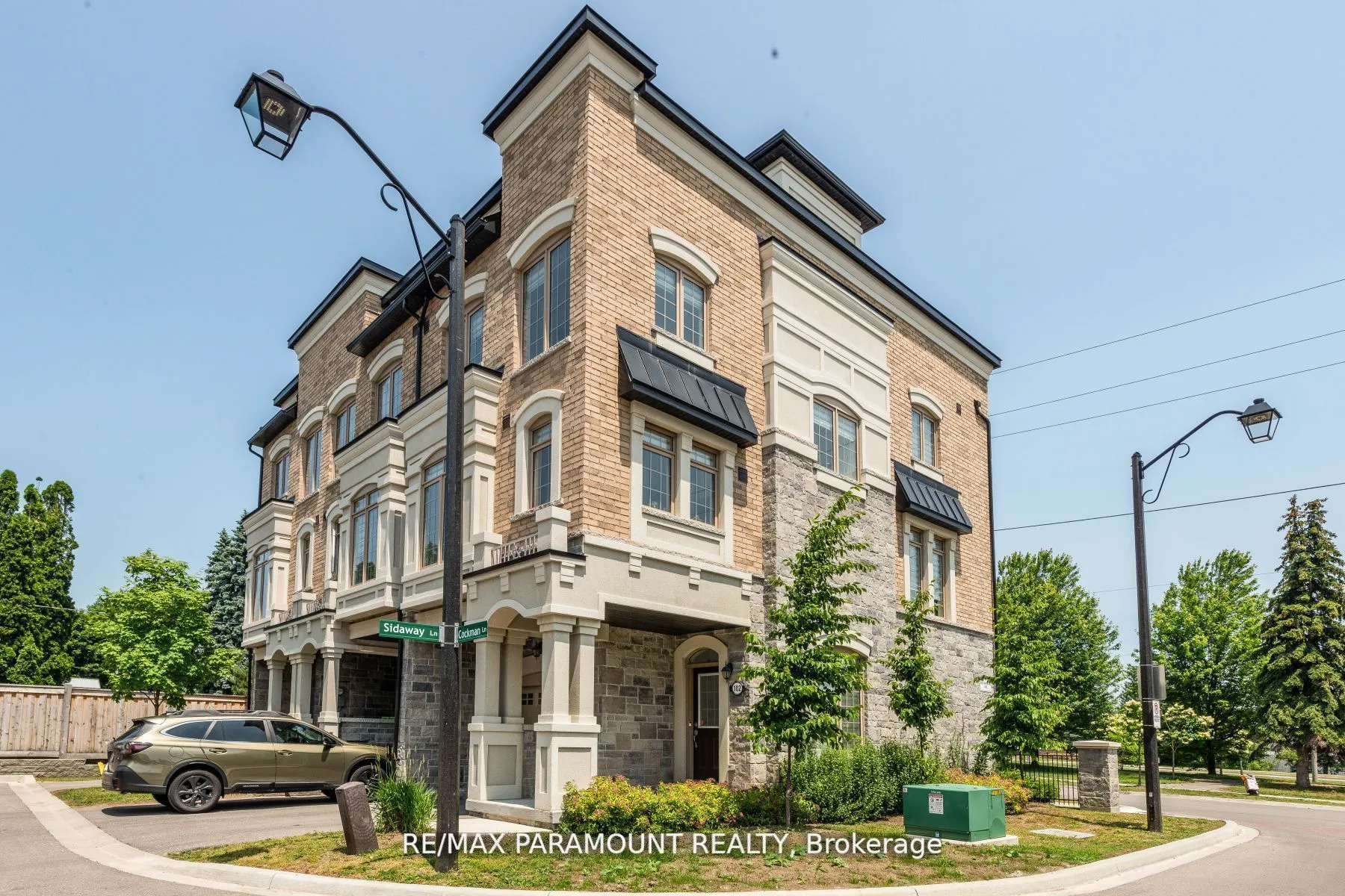 102 Old Harwood Avenue, #102