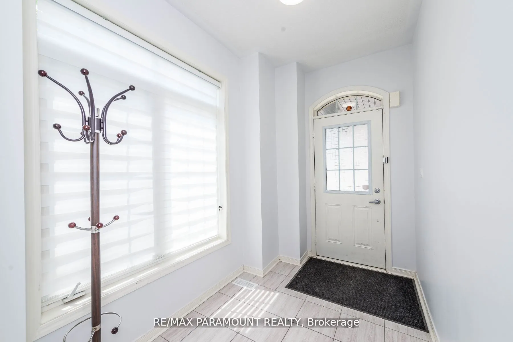 102 Old Harwood Avenue, #102