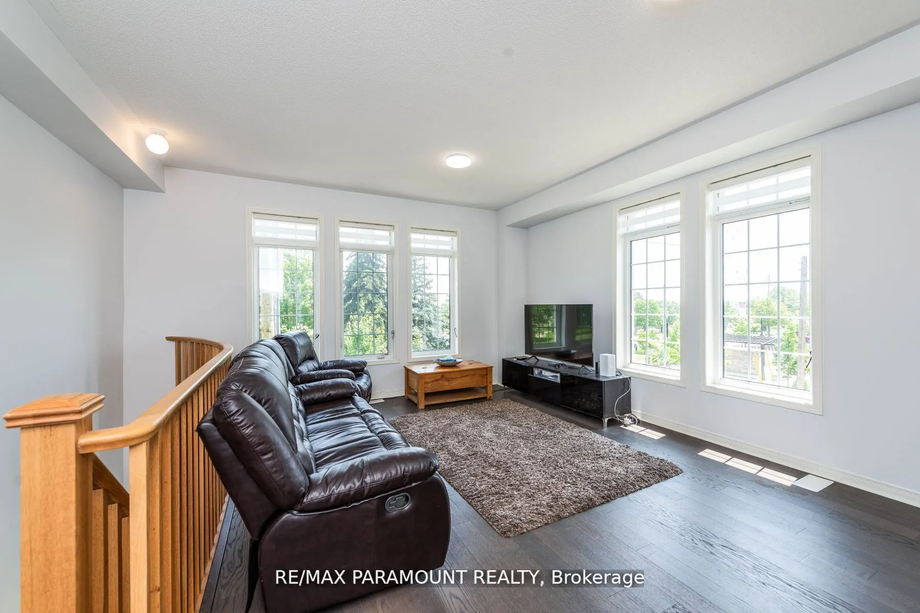 102 Old Harwood Avenue, #102