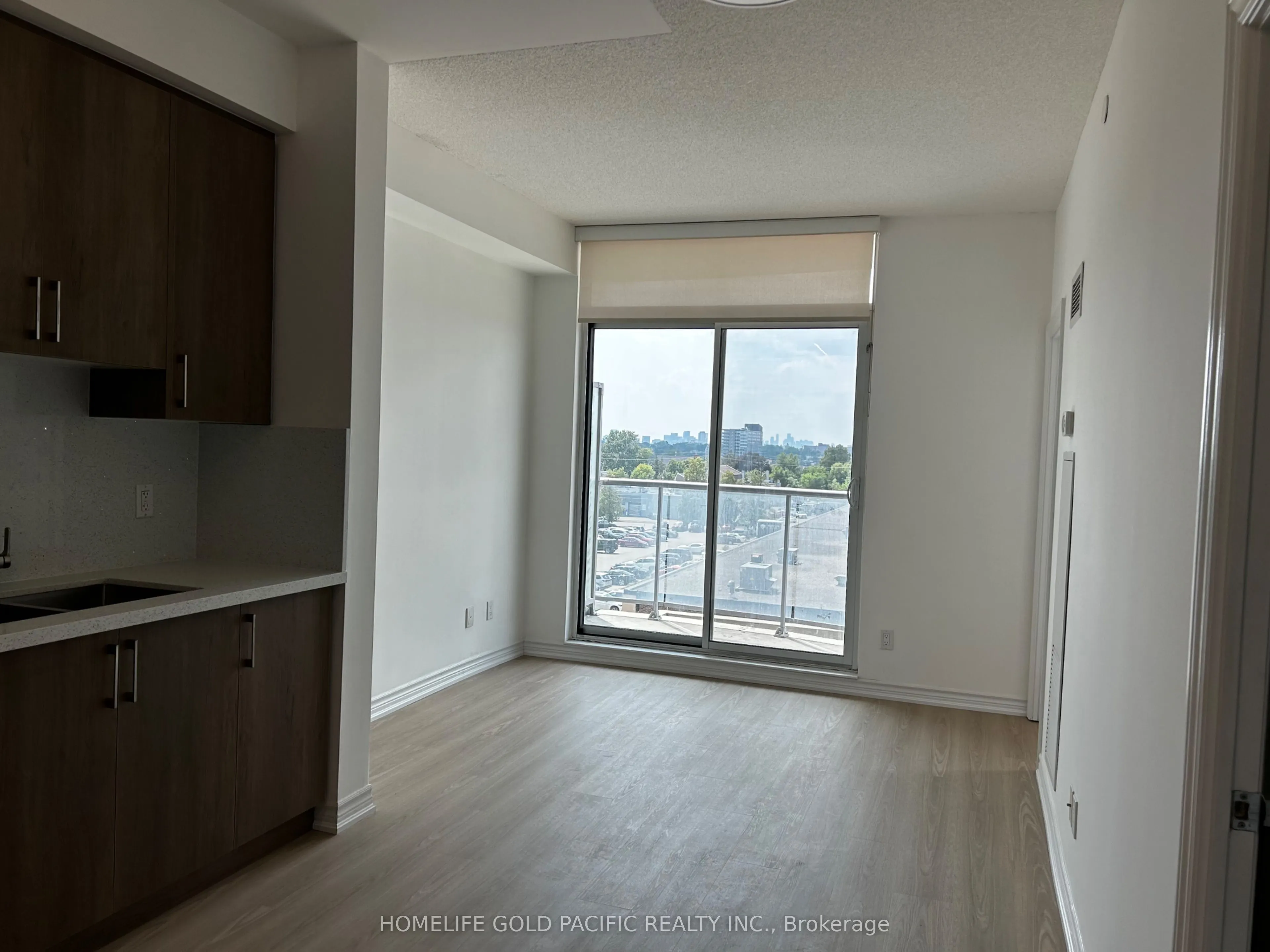 1328 Birchmount Road, #604