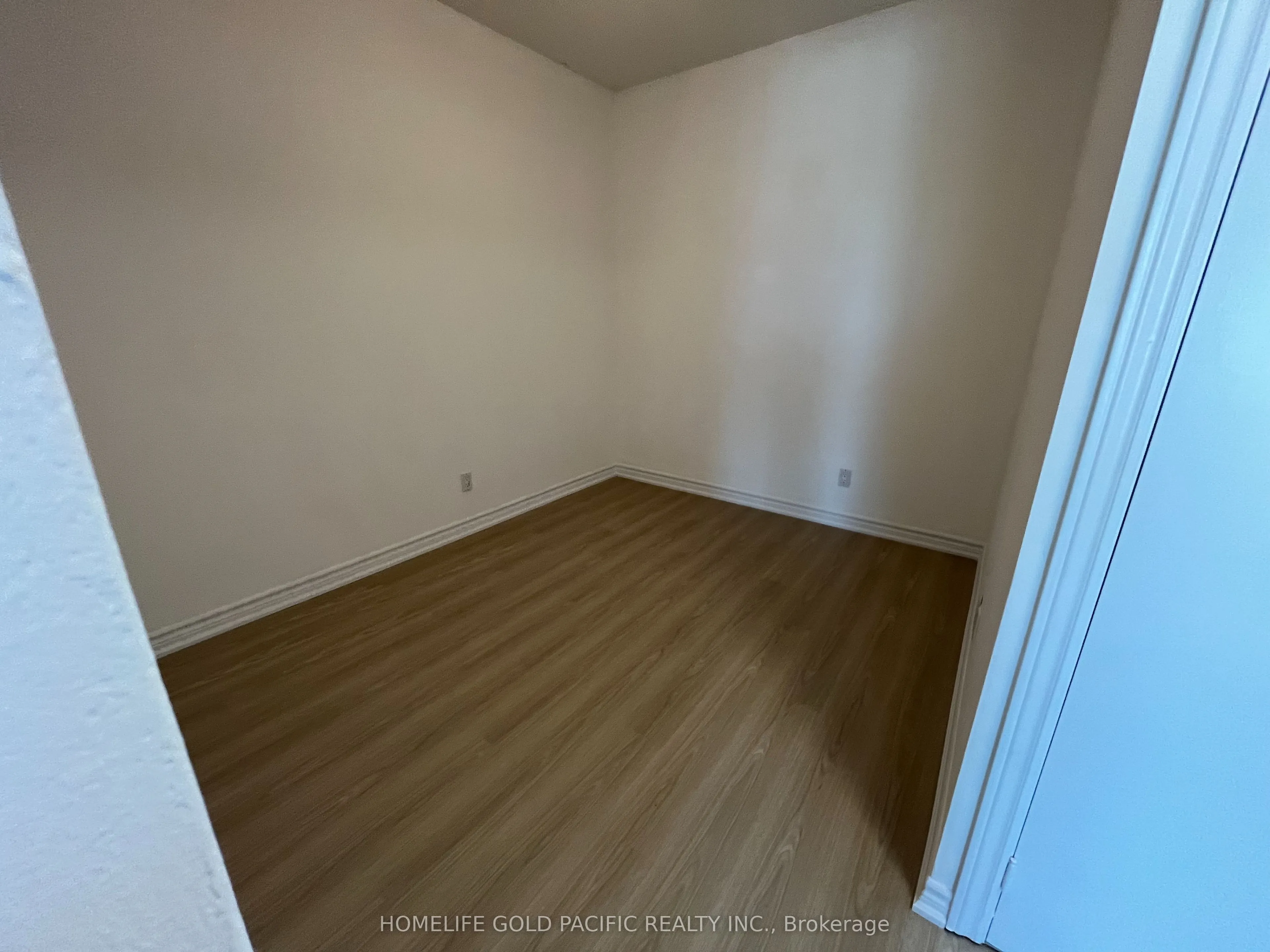 1328 Birchmount Road, #604