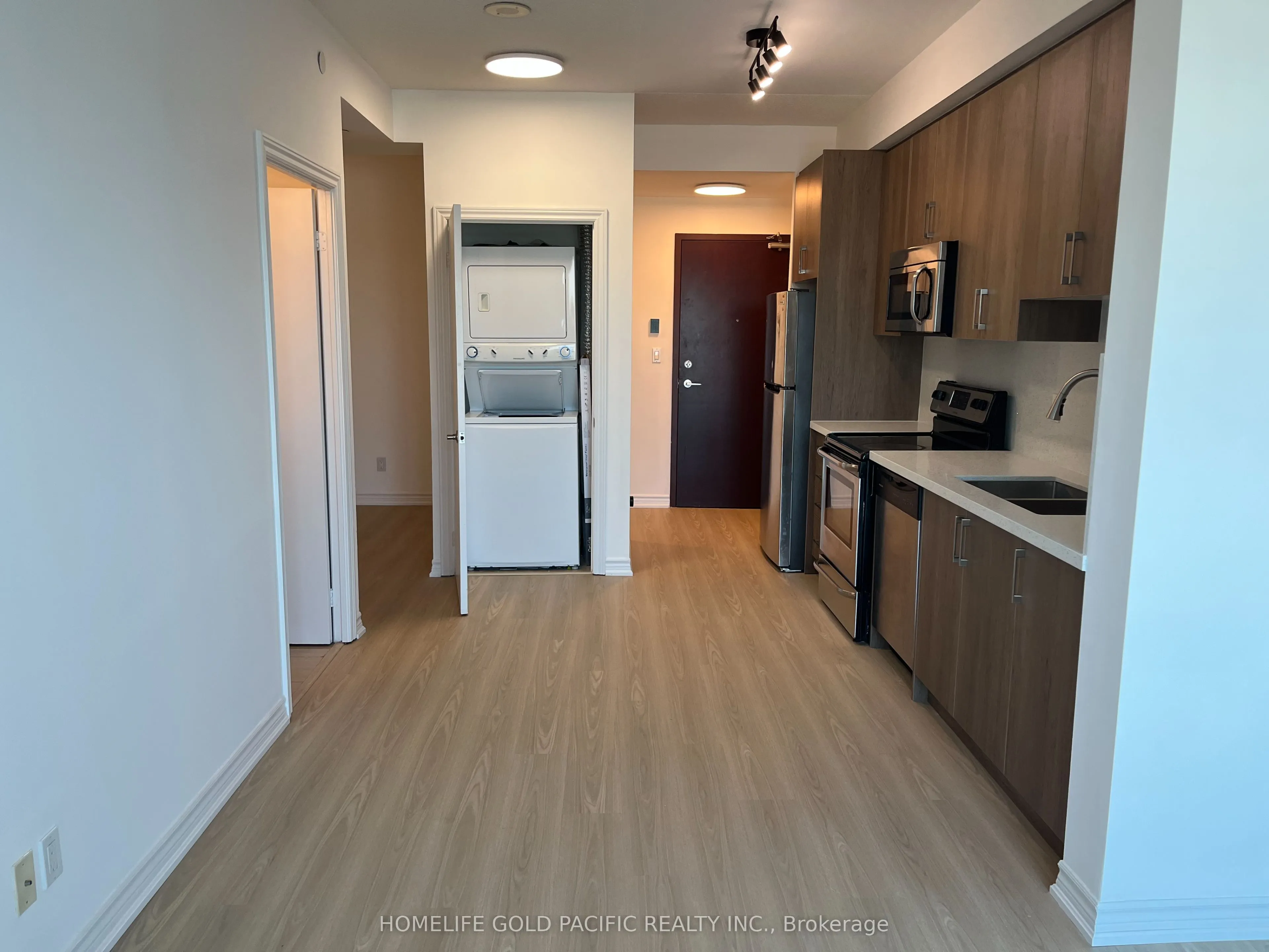 1328 Birchmount Road, #604