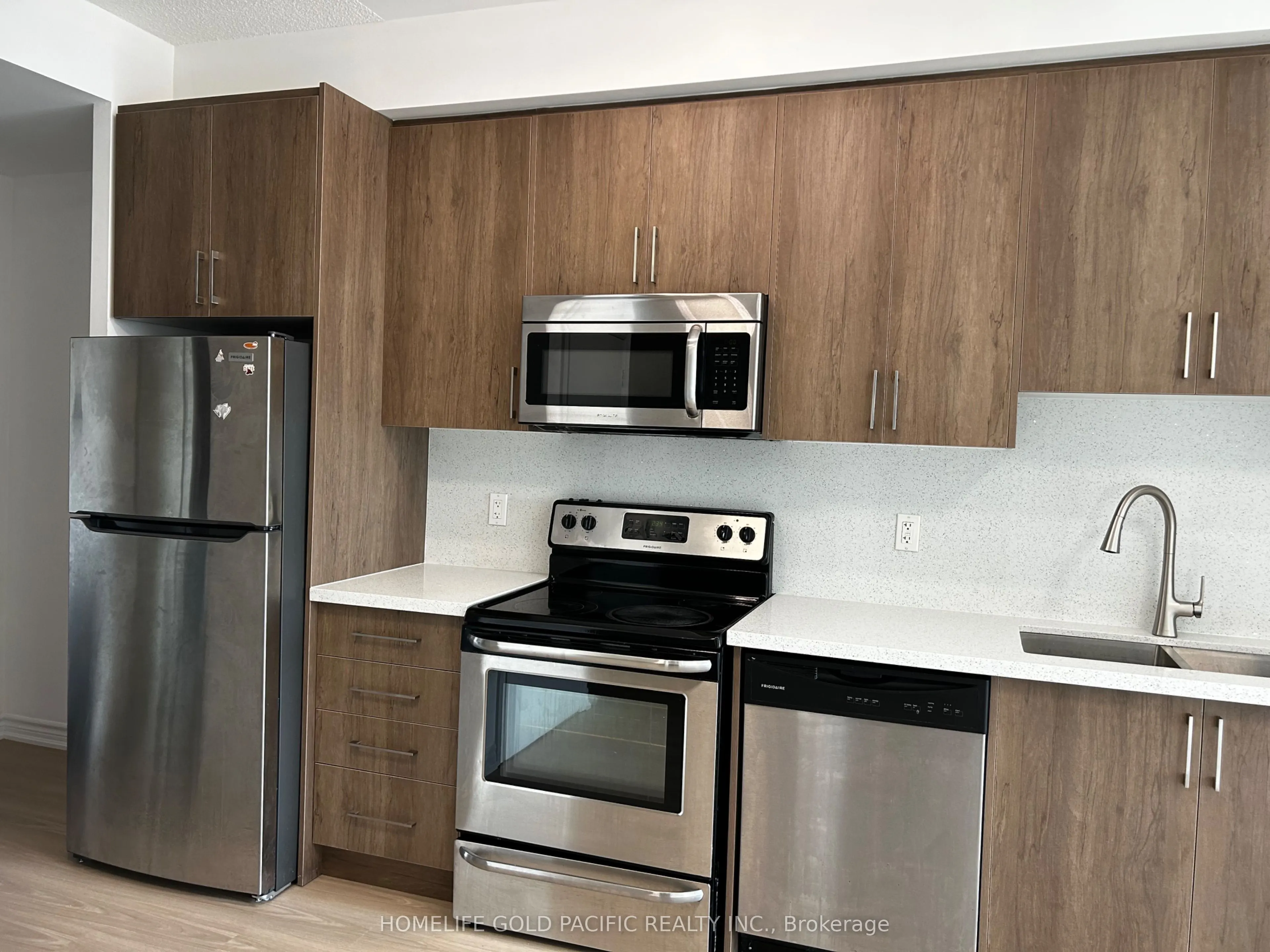 1328 Birchmount Road, #604