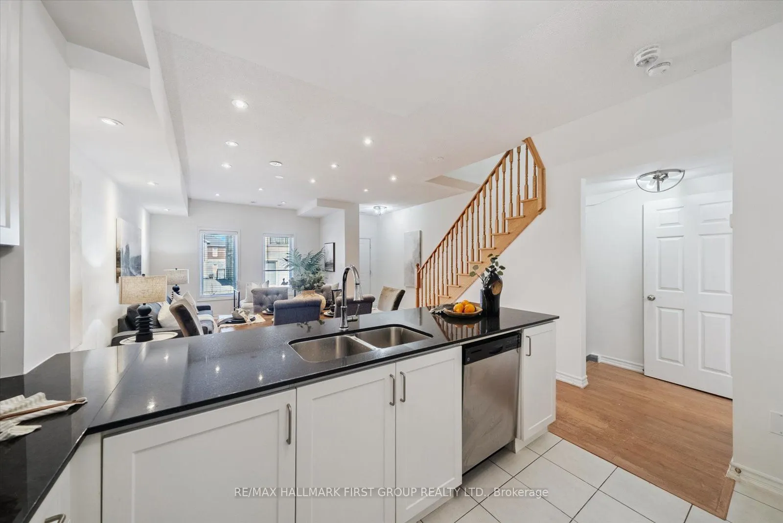 1060 St. Hilda's Way, #5