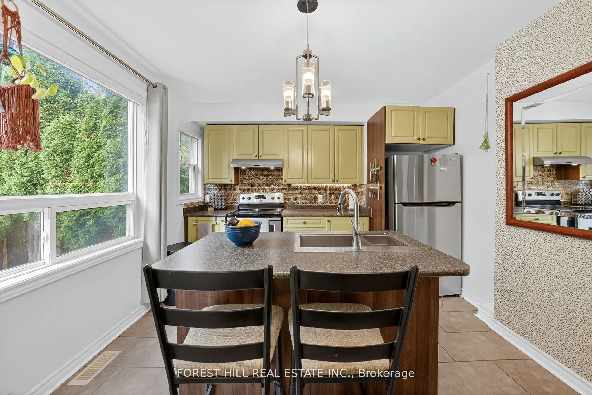 38 Scotia Avenue