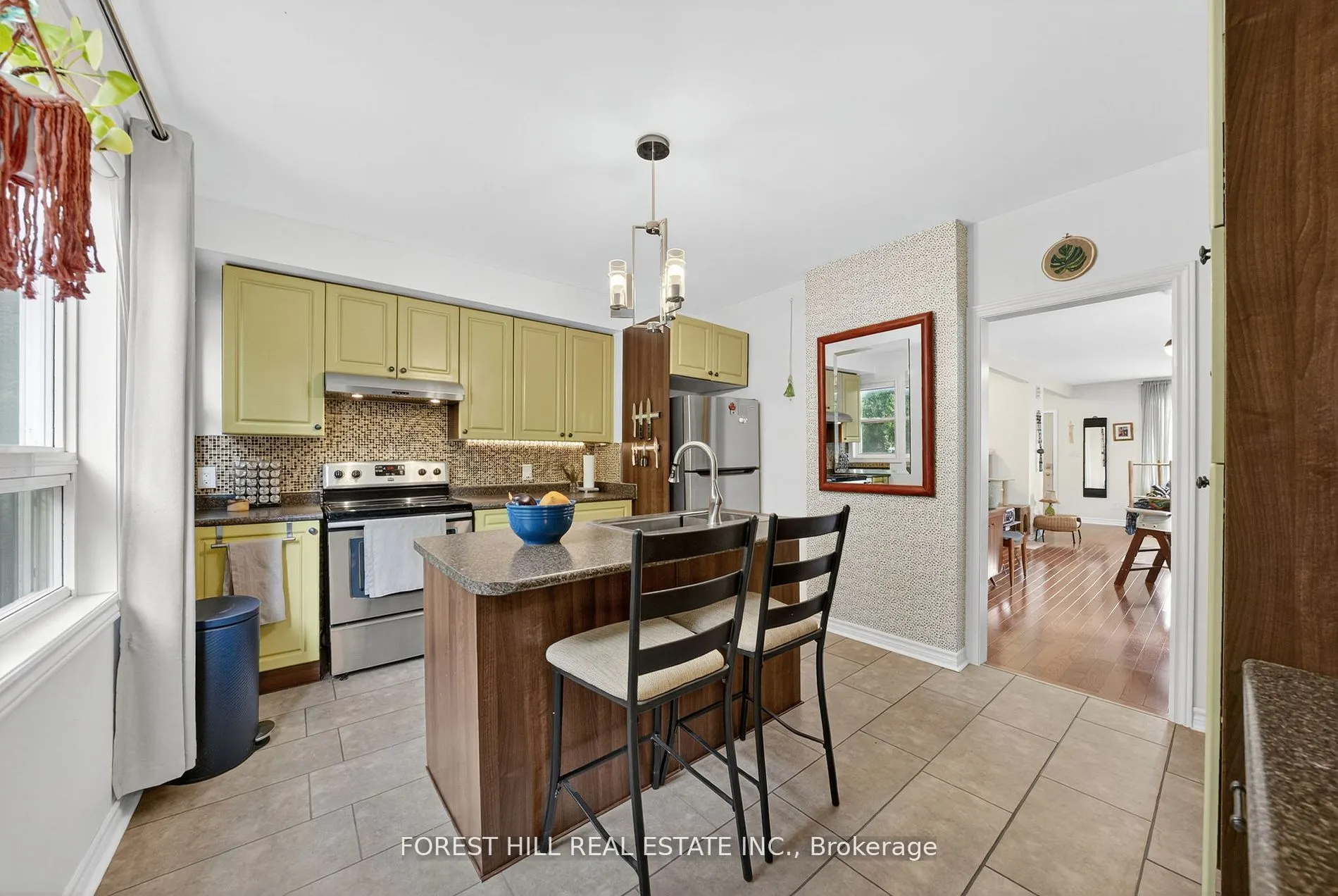38 Scotia Avenue