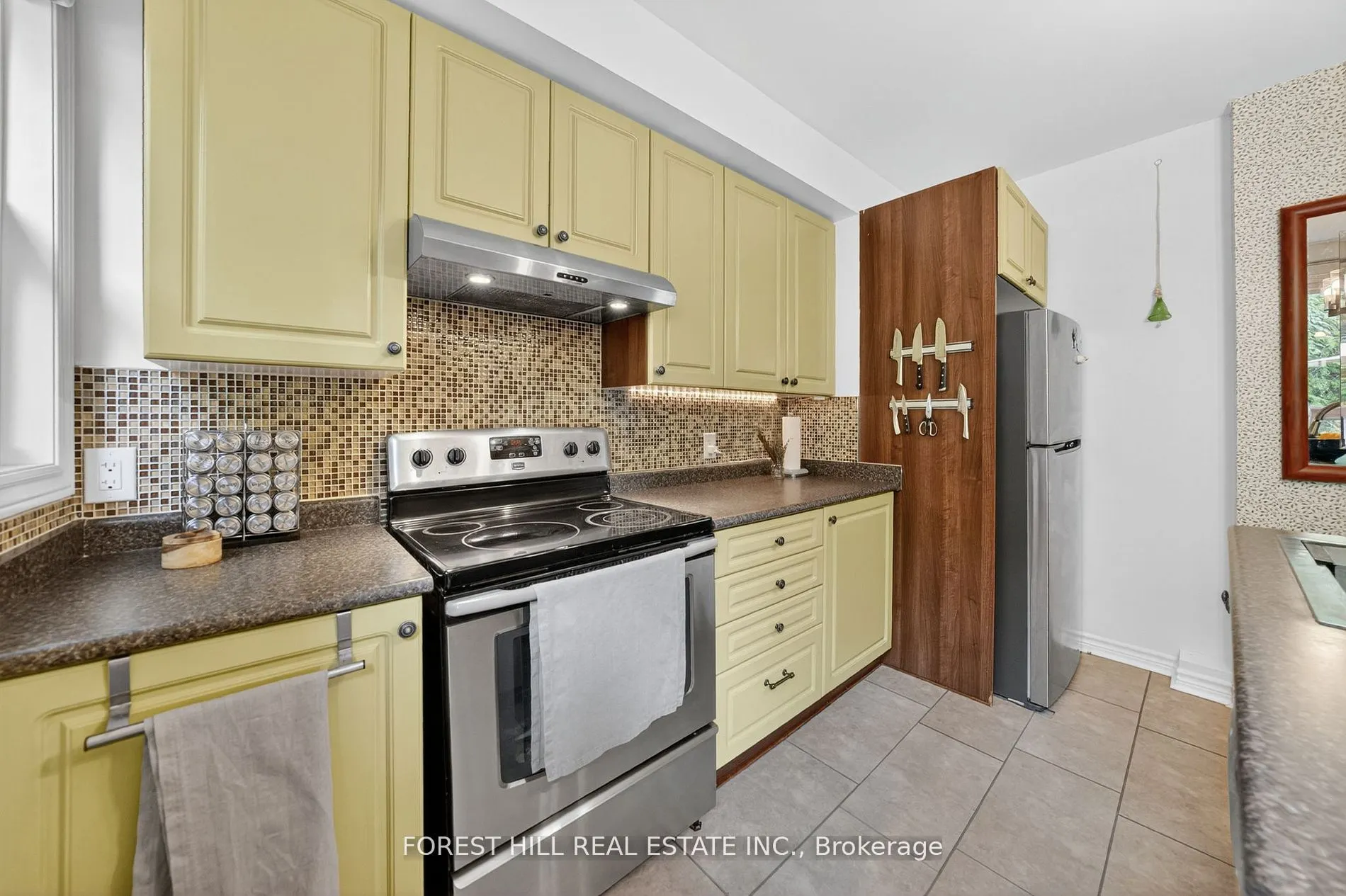 38 Scotia Avenue