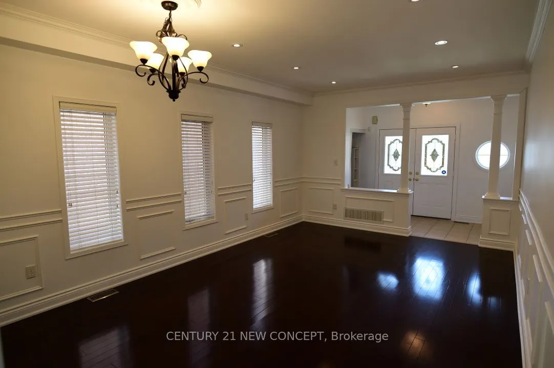 38 Ryder Crescent
