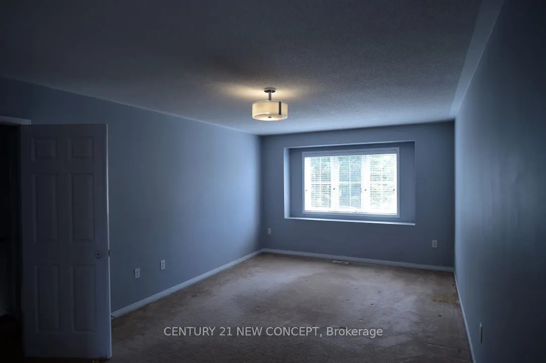 38 Ryder Crescent