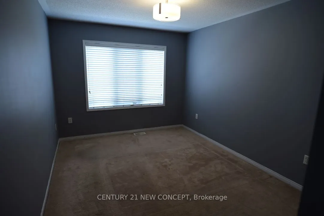 38 Ryder Crescent